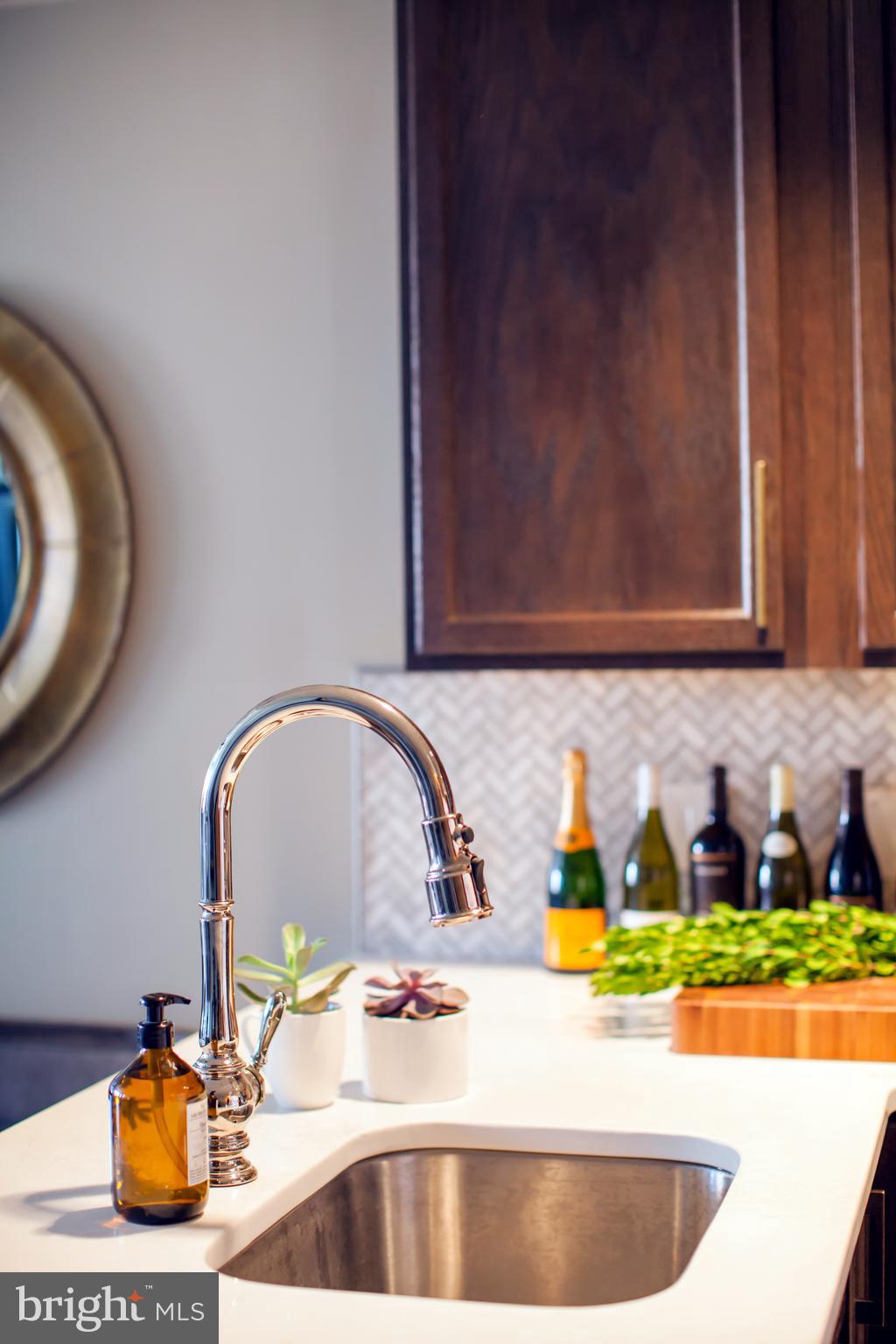 TUSCANY CANTERBURY - Residential