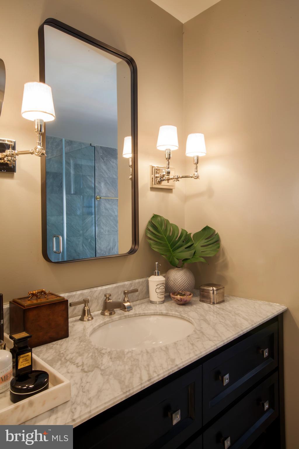 TUSCANY CANTERBURY - Residential