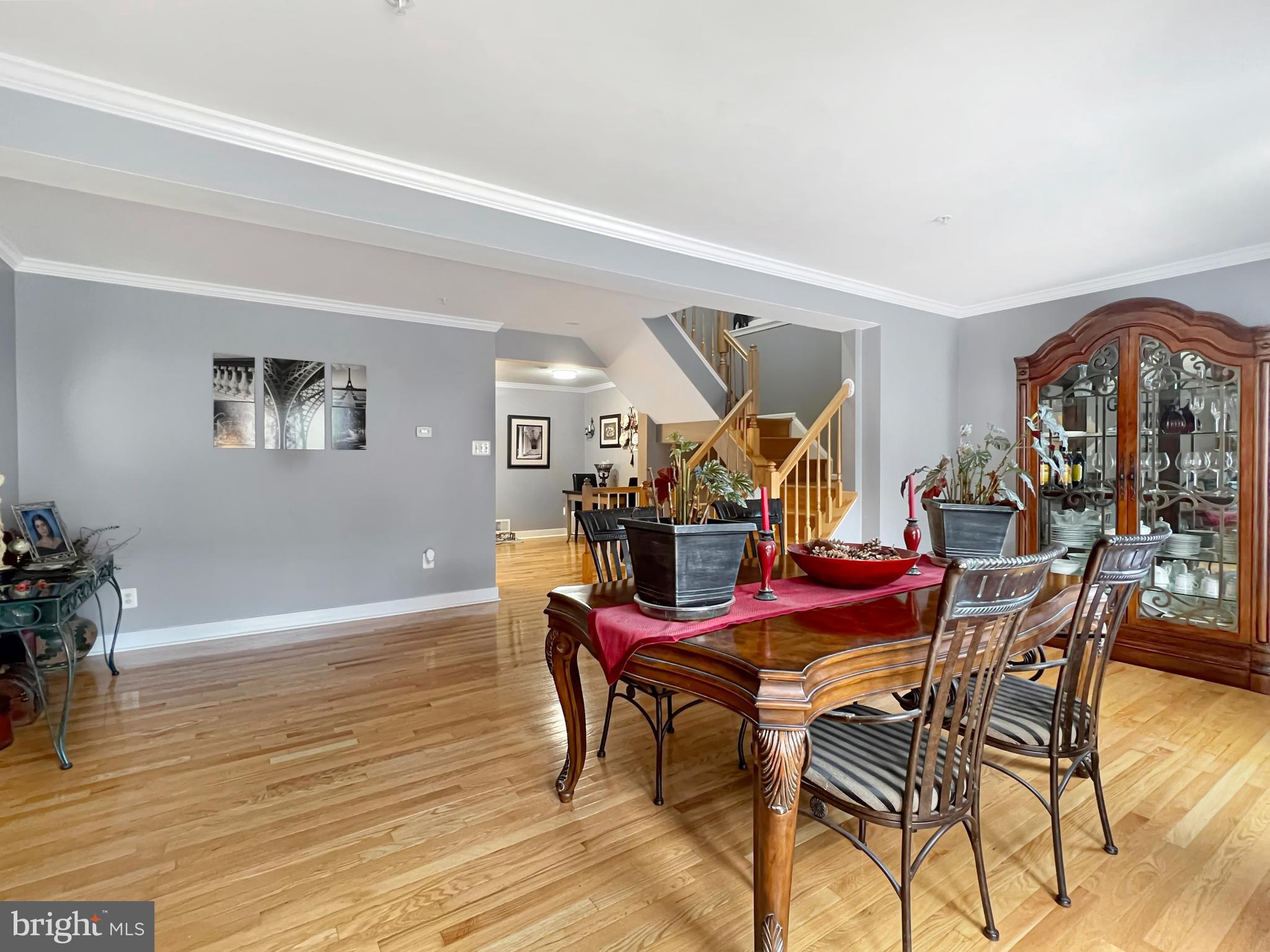 OATLAND FARM - Residential