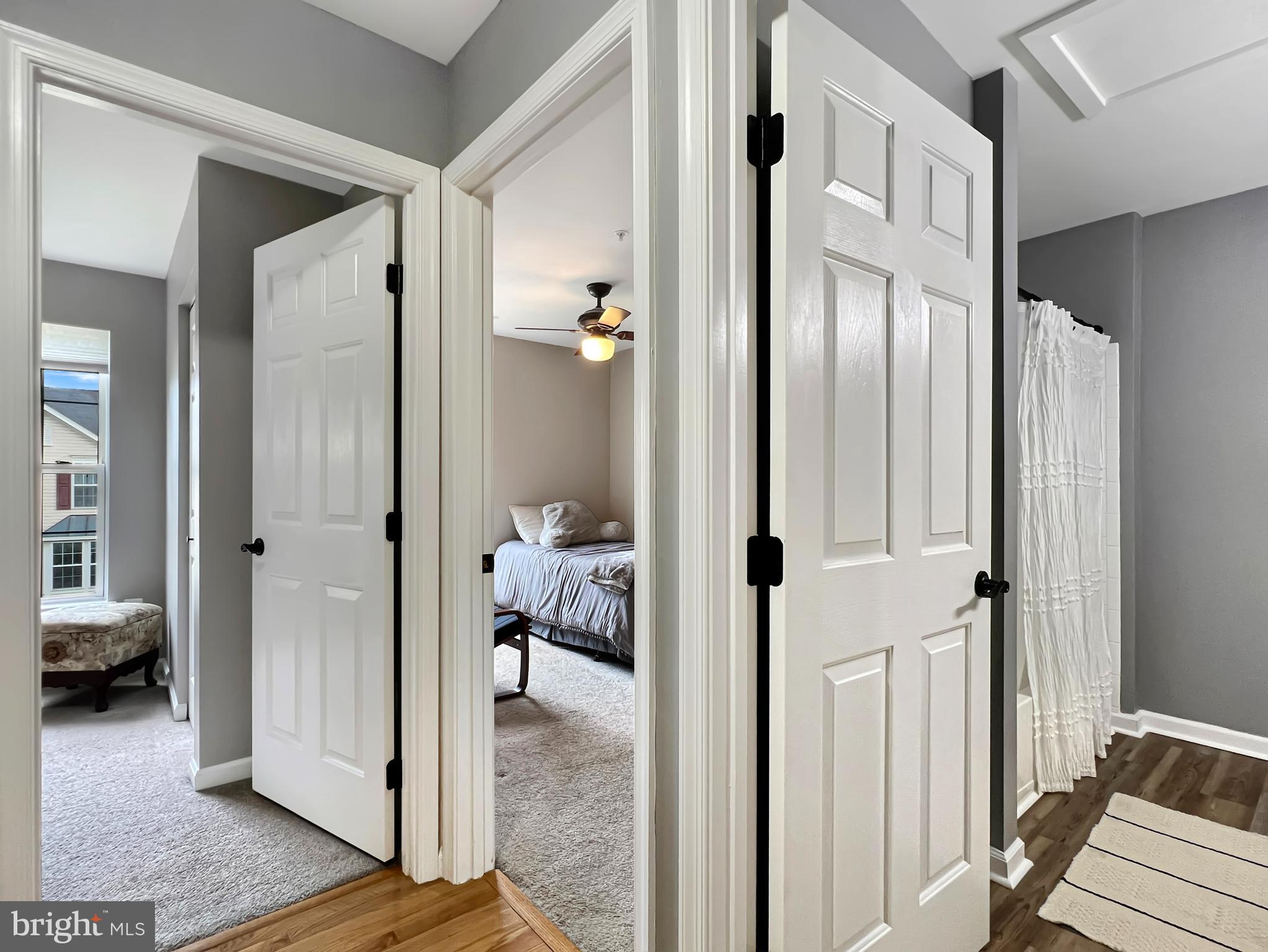 OATLAND FARM - Residential