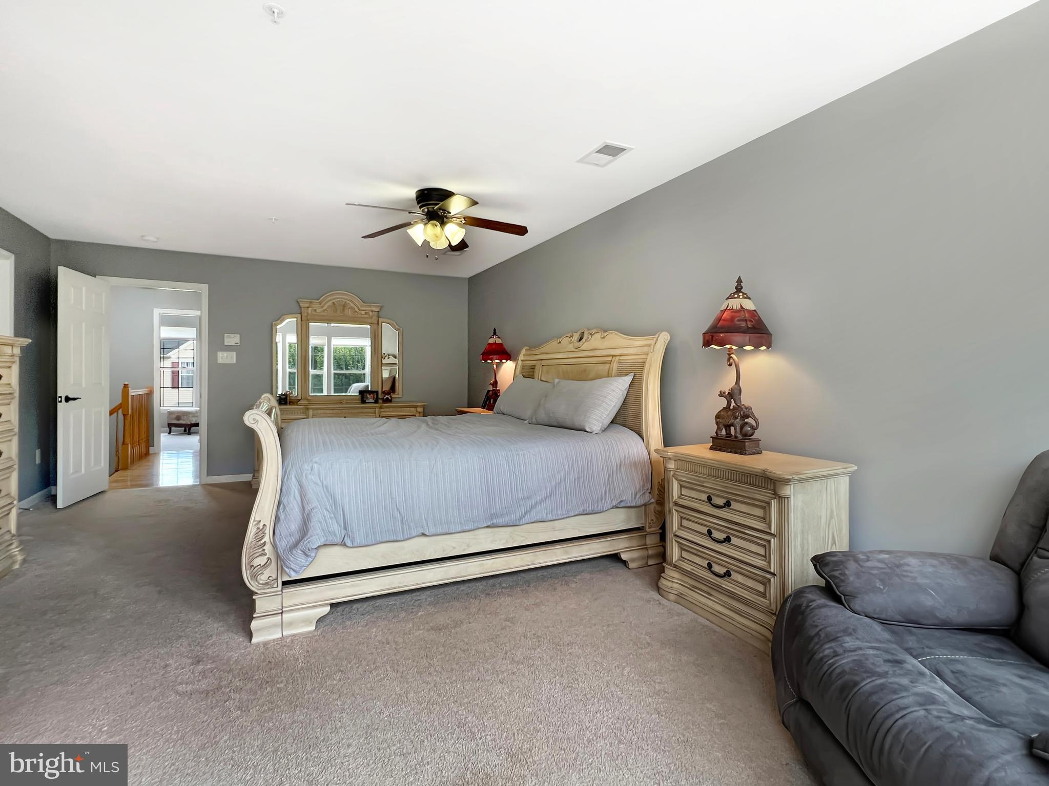 OATLAND FARM - Residential