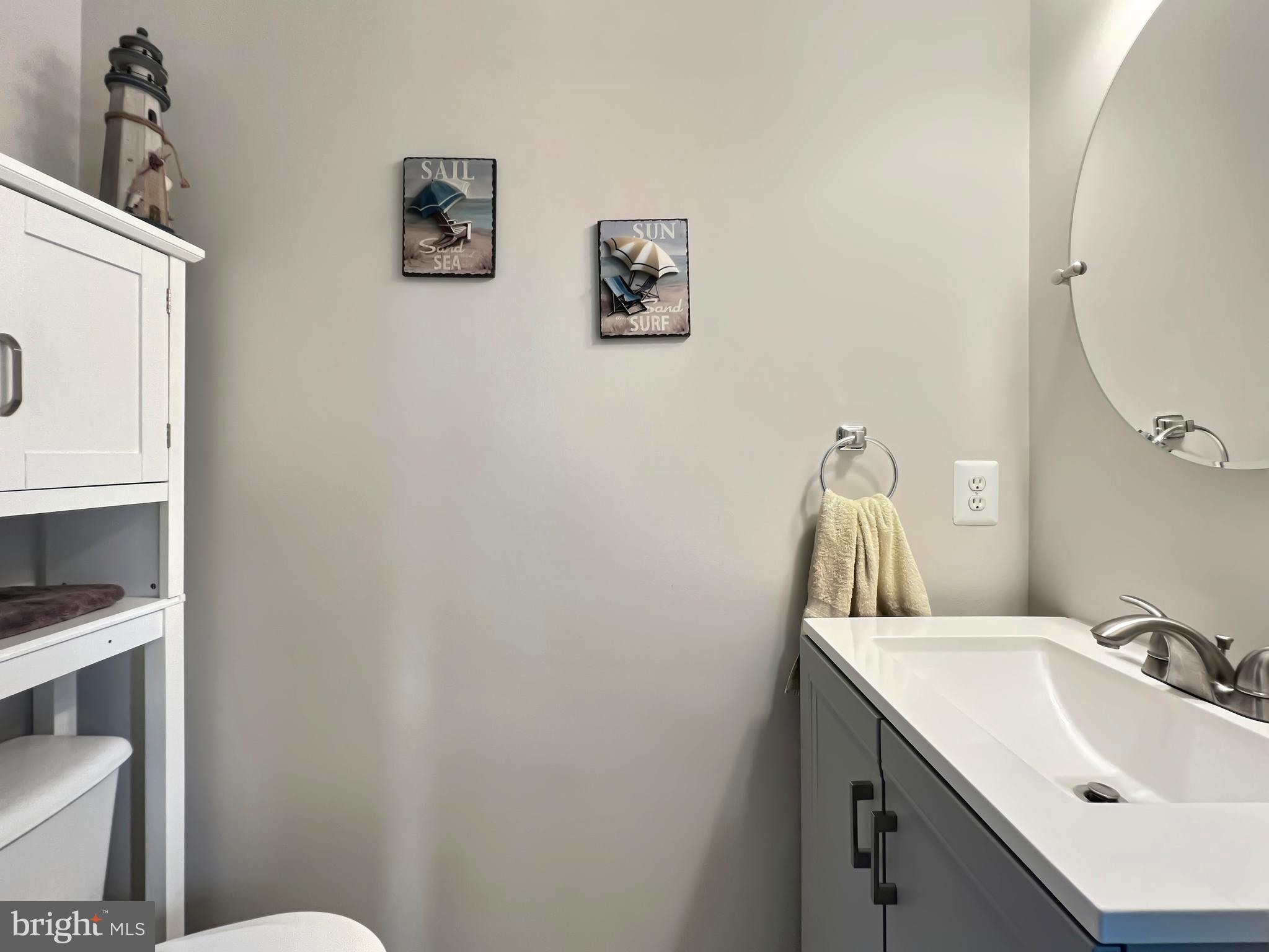 OATLAND FARM - Residential