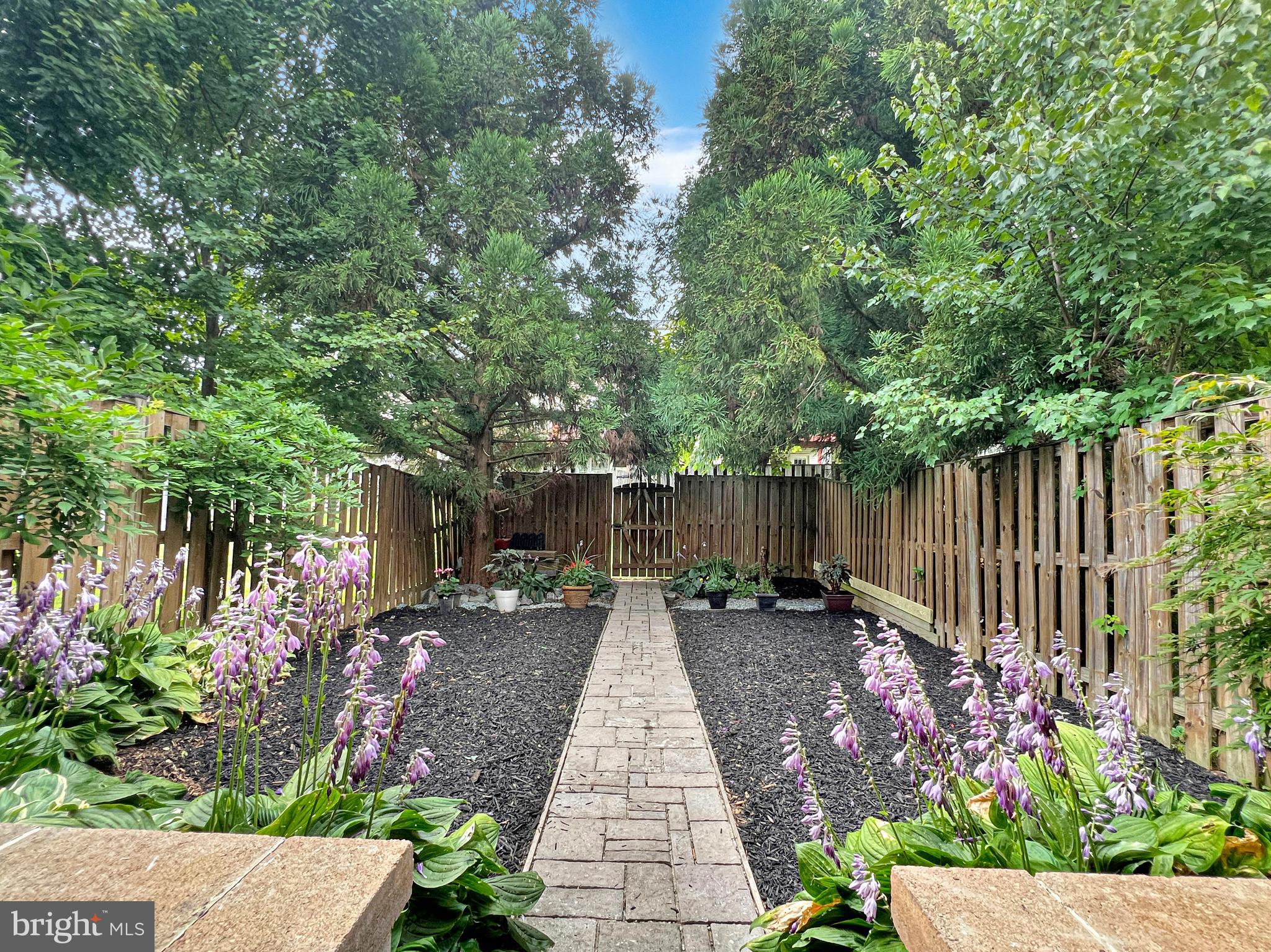 OATLAND FARM - Residential