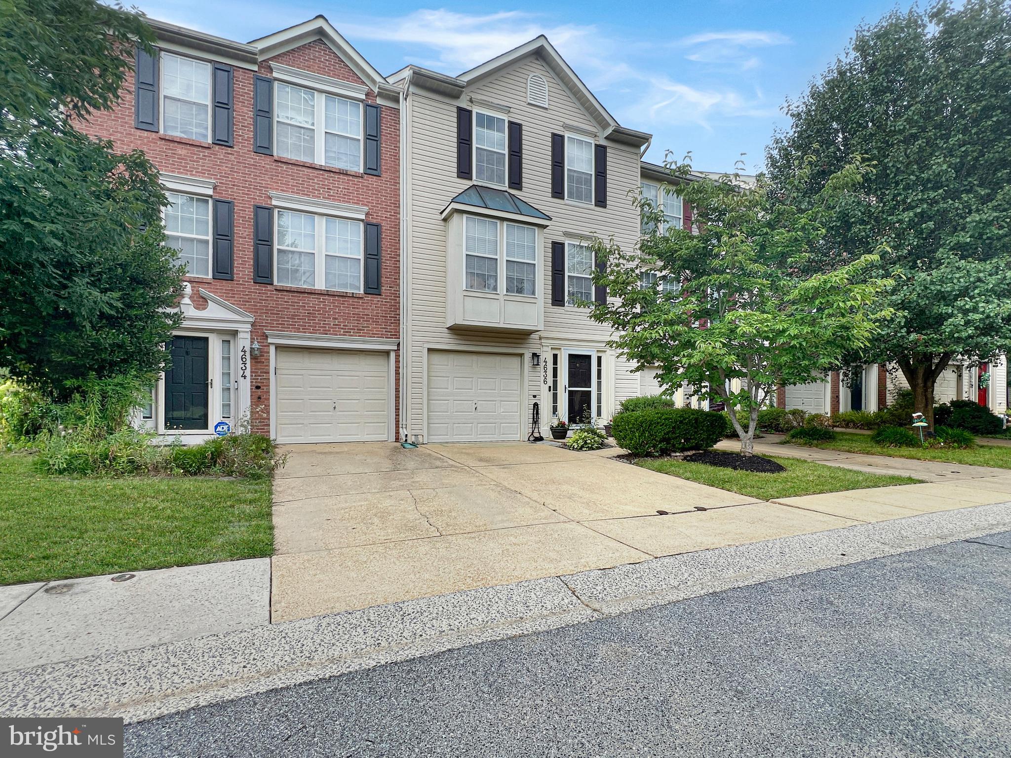 OATLAND FARM - Residential