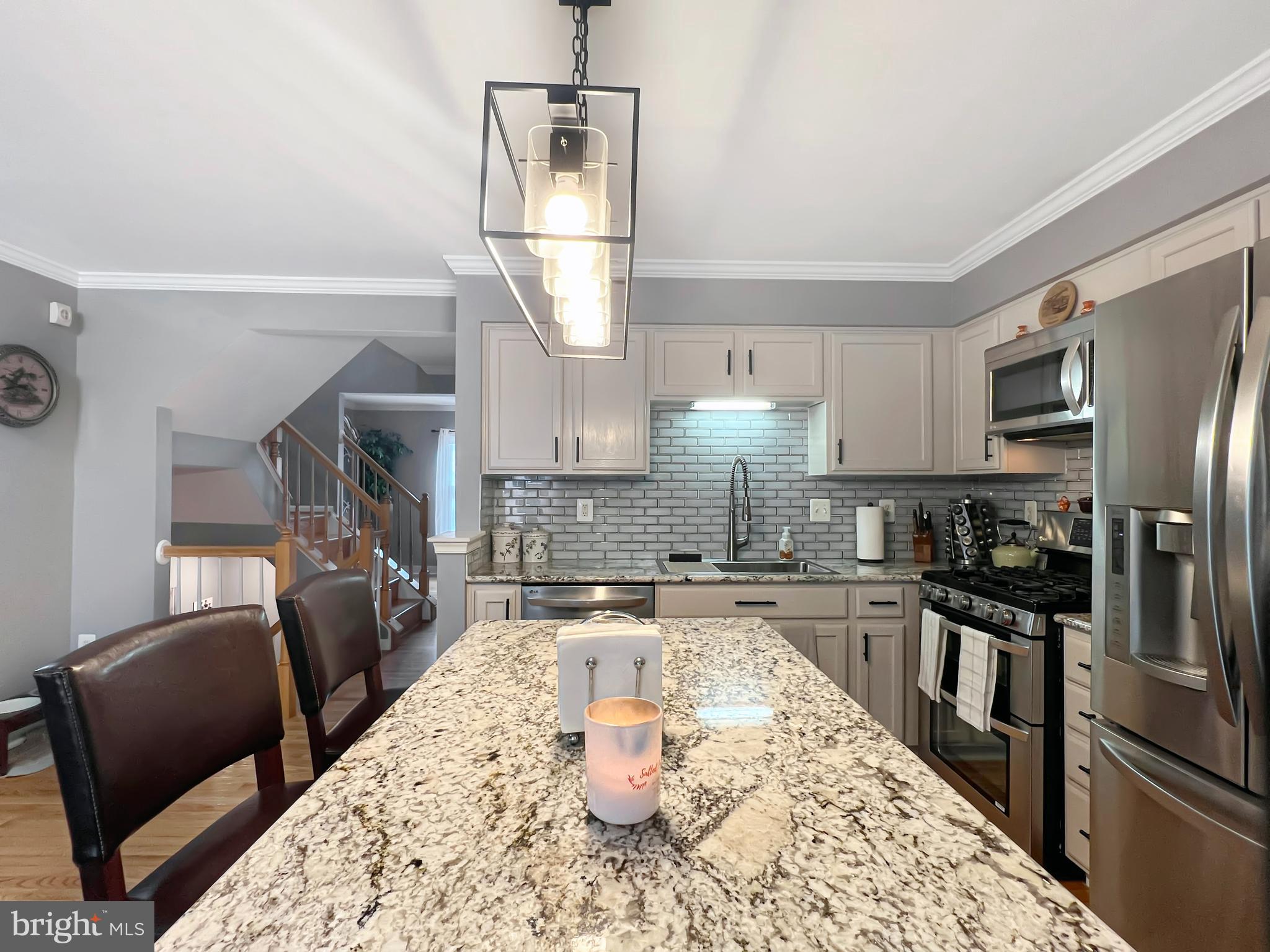 OATLAND FARM - Residential