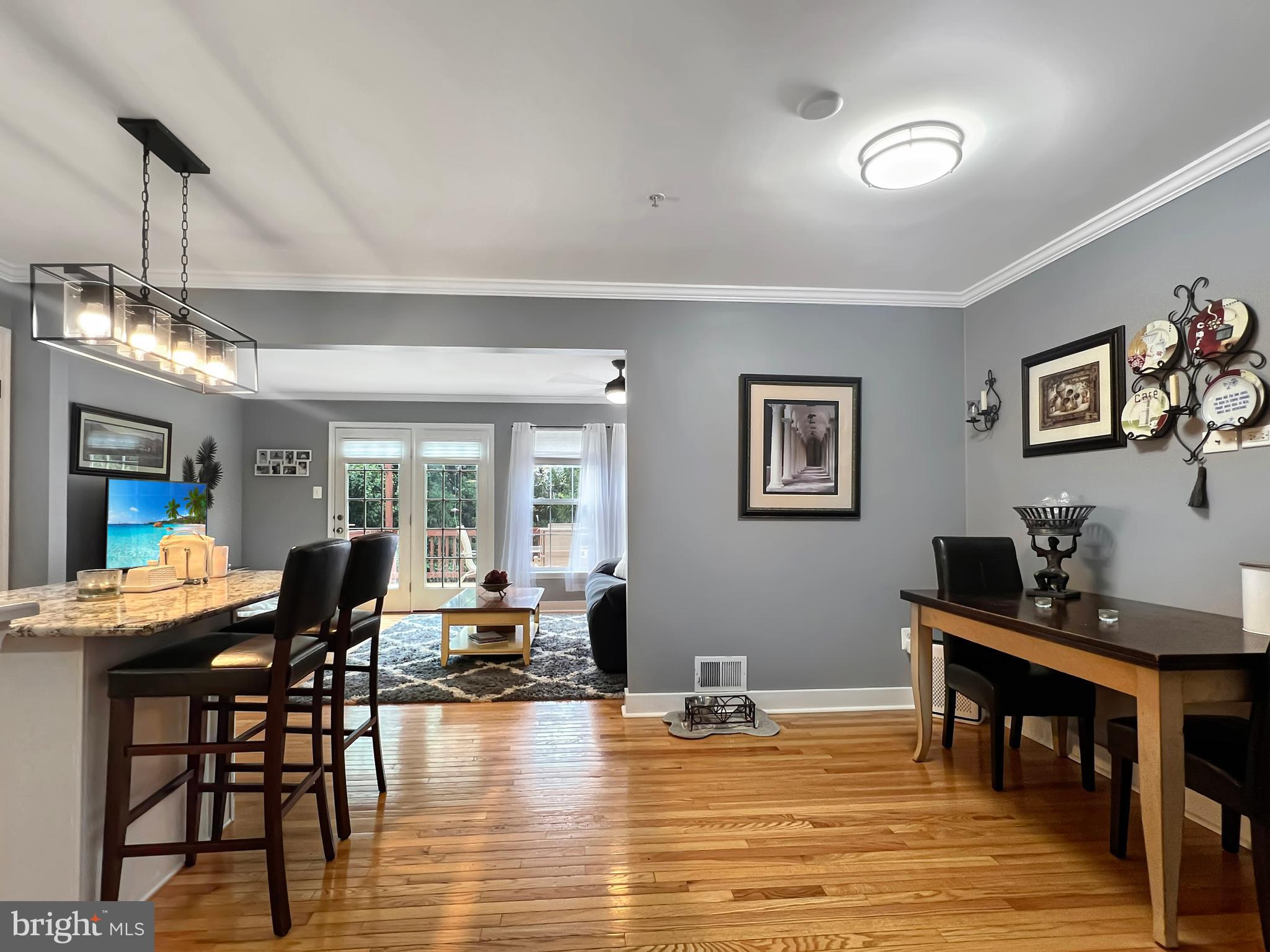 OATLAND FARM - Residential