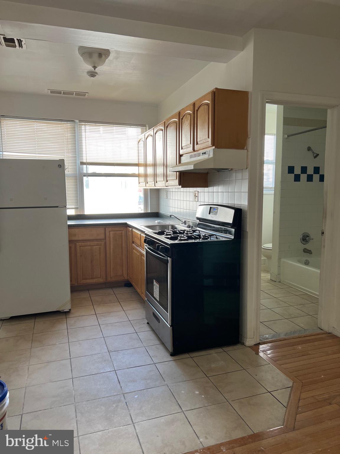 STONEHURST - Residential Income