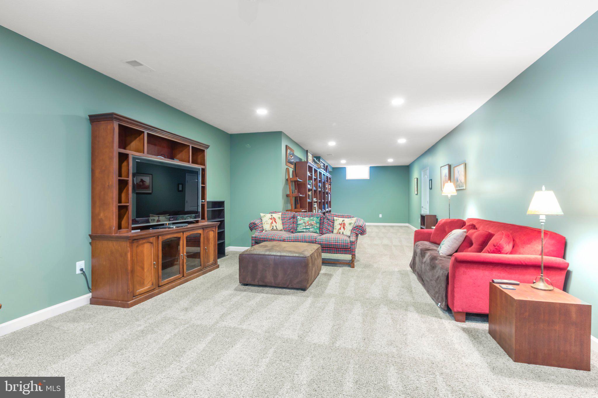 FAWN LAKE - Residential