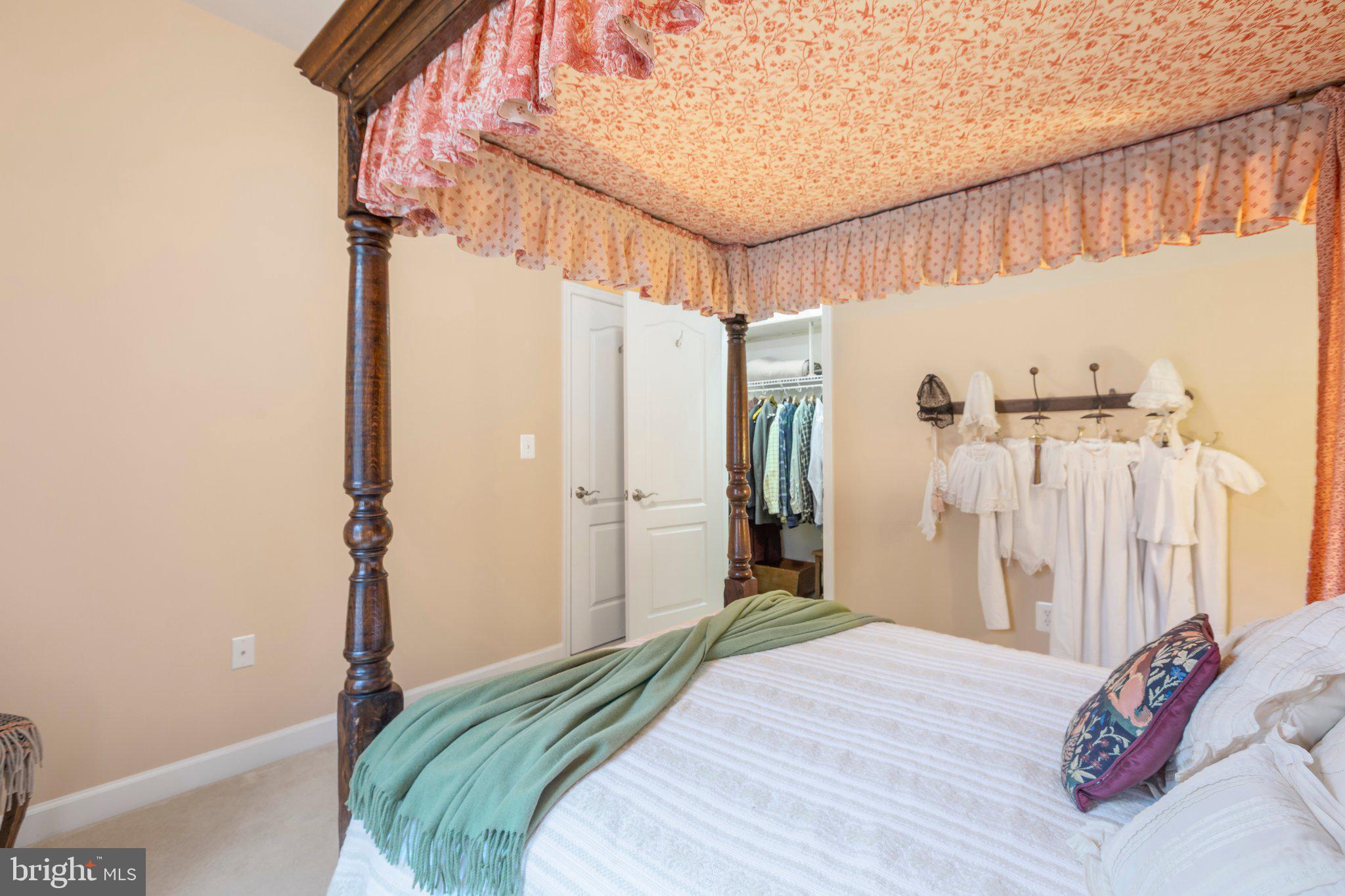 FAWN LAKE - Residential