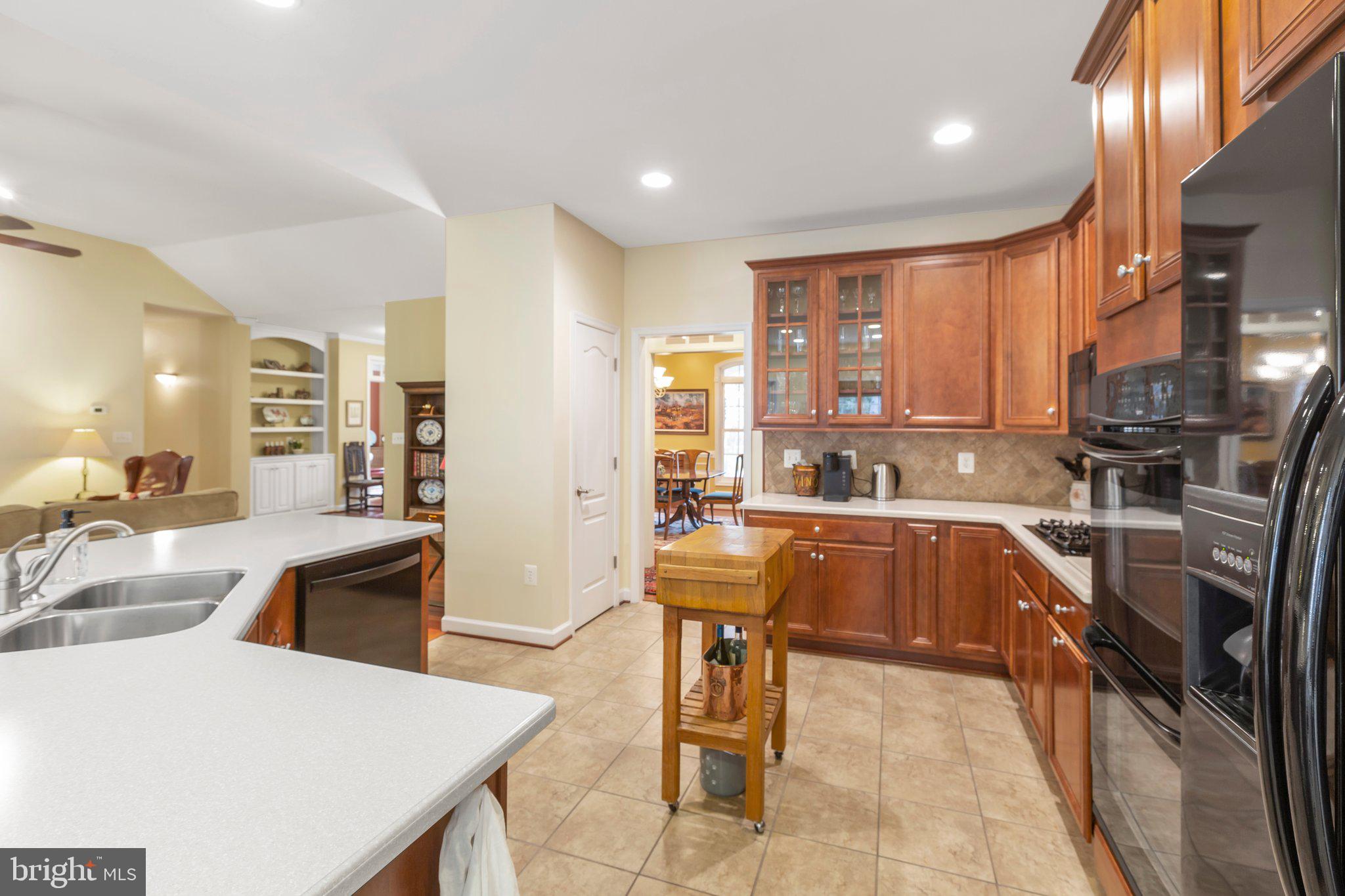 FAWN LAKE - Residential