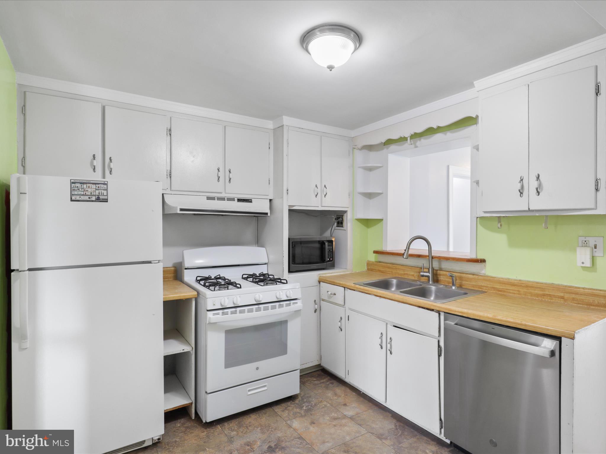 HOLMES - Residential