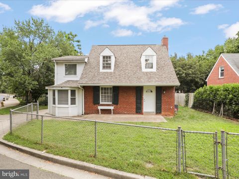 Photo of 2400 Arlington Boulevard, ARLINGTON, VA 22204 (MLS # VAAR2068060)