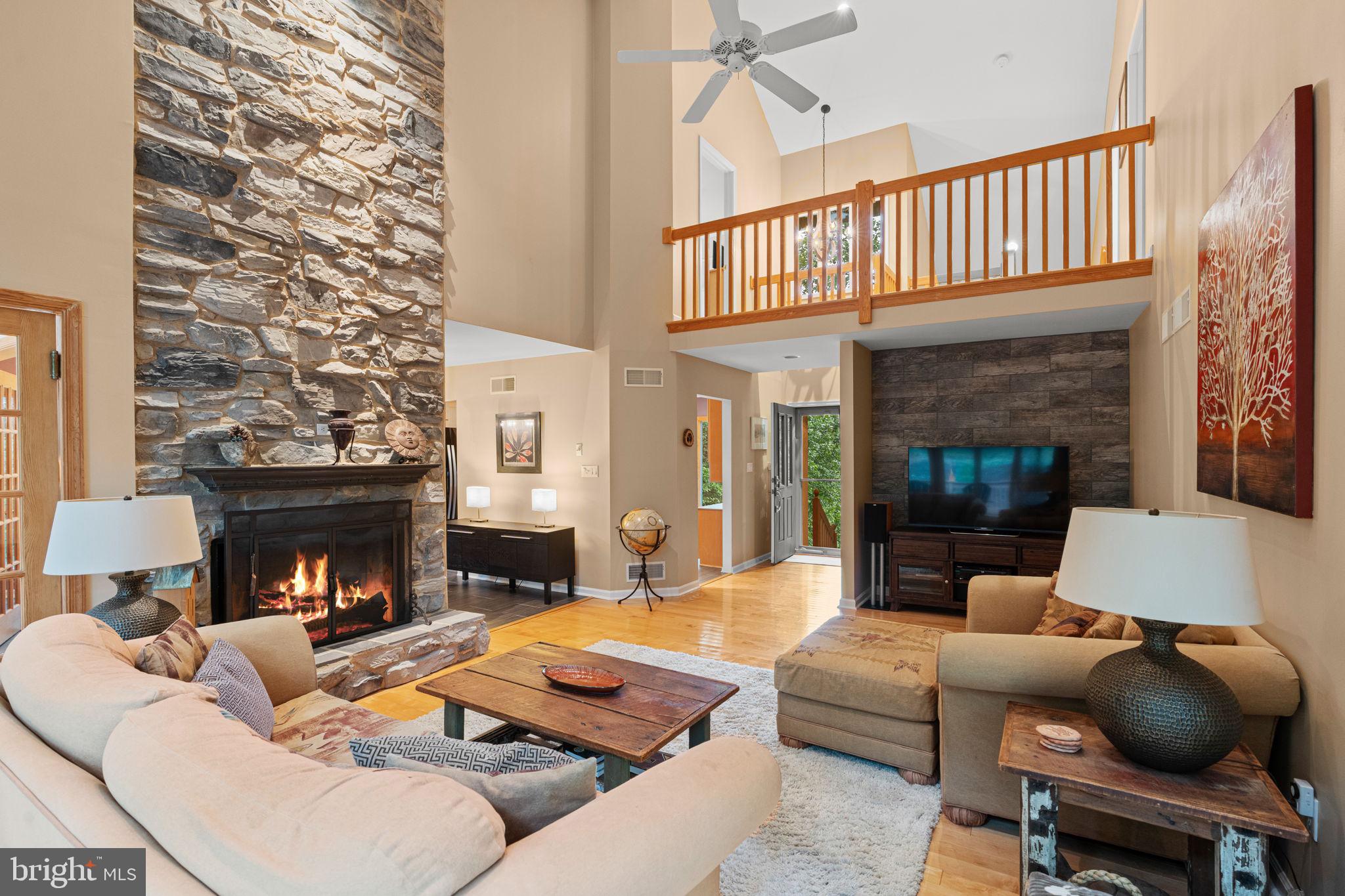 3404 HICKORY HOLLOW ROAD