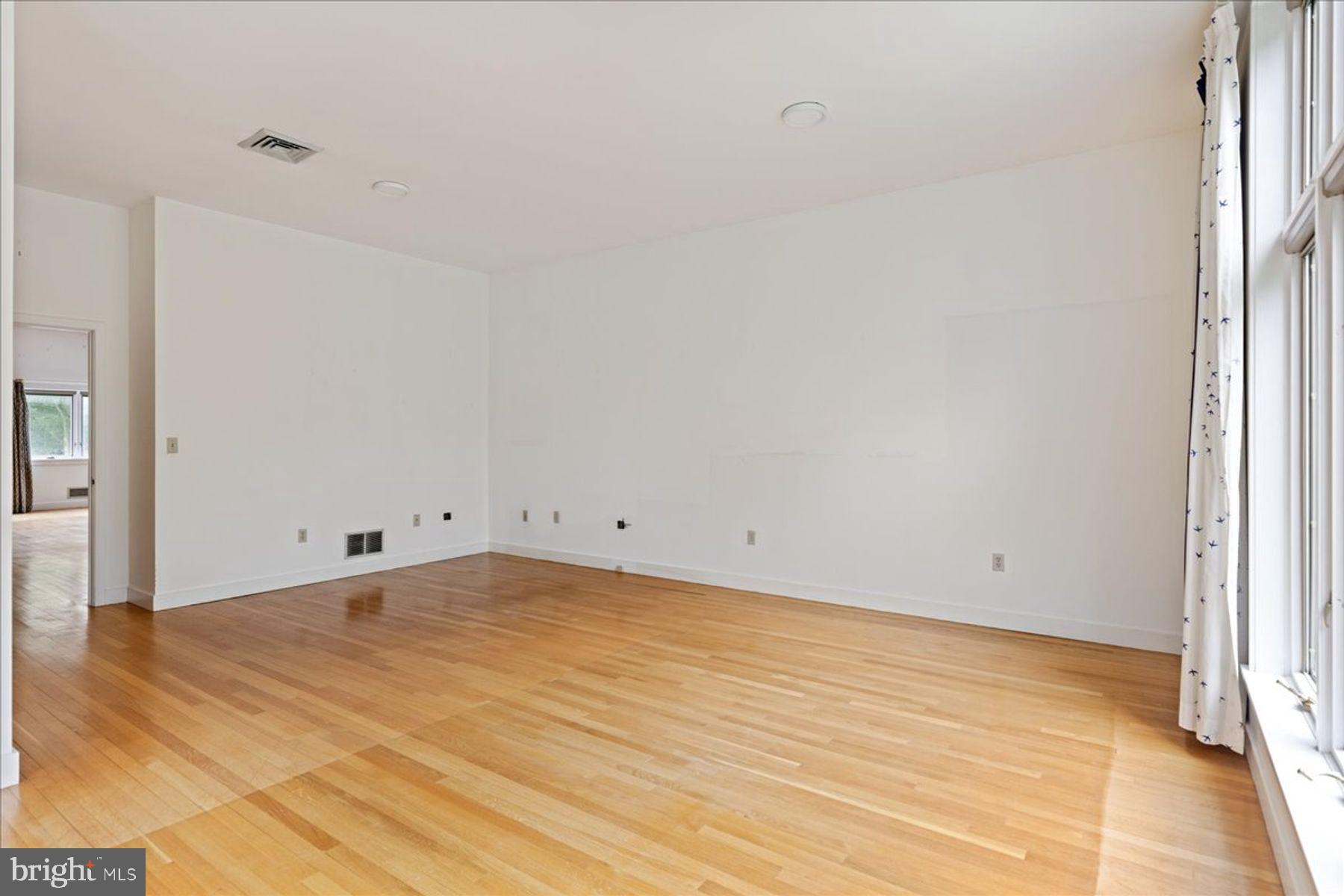 ARONIMINK - Residential