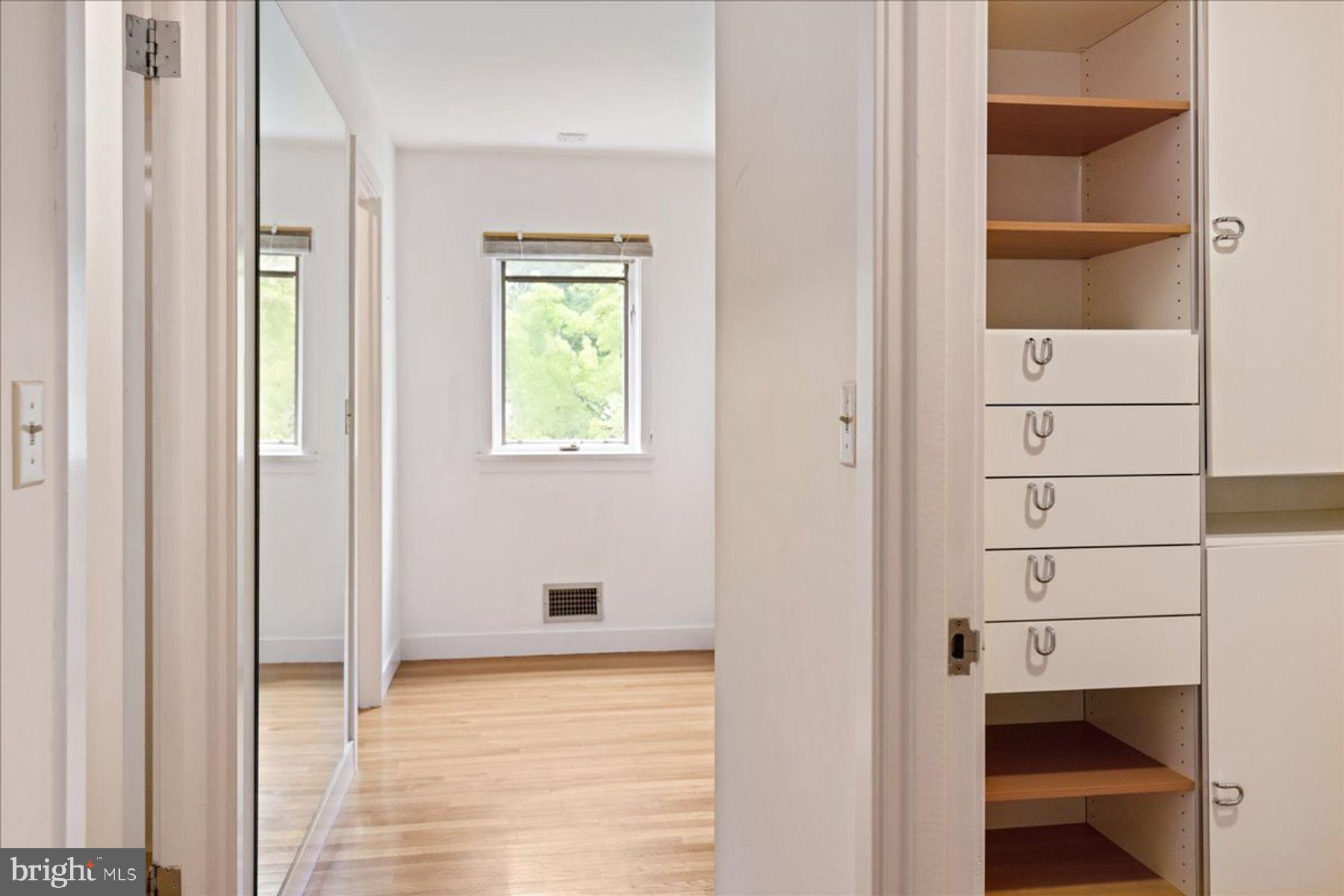 ARONIMINK - Residential