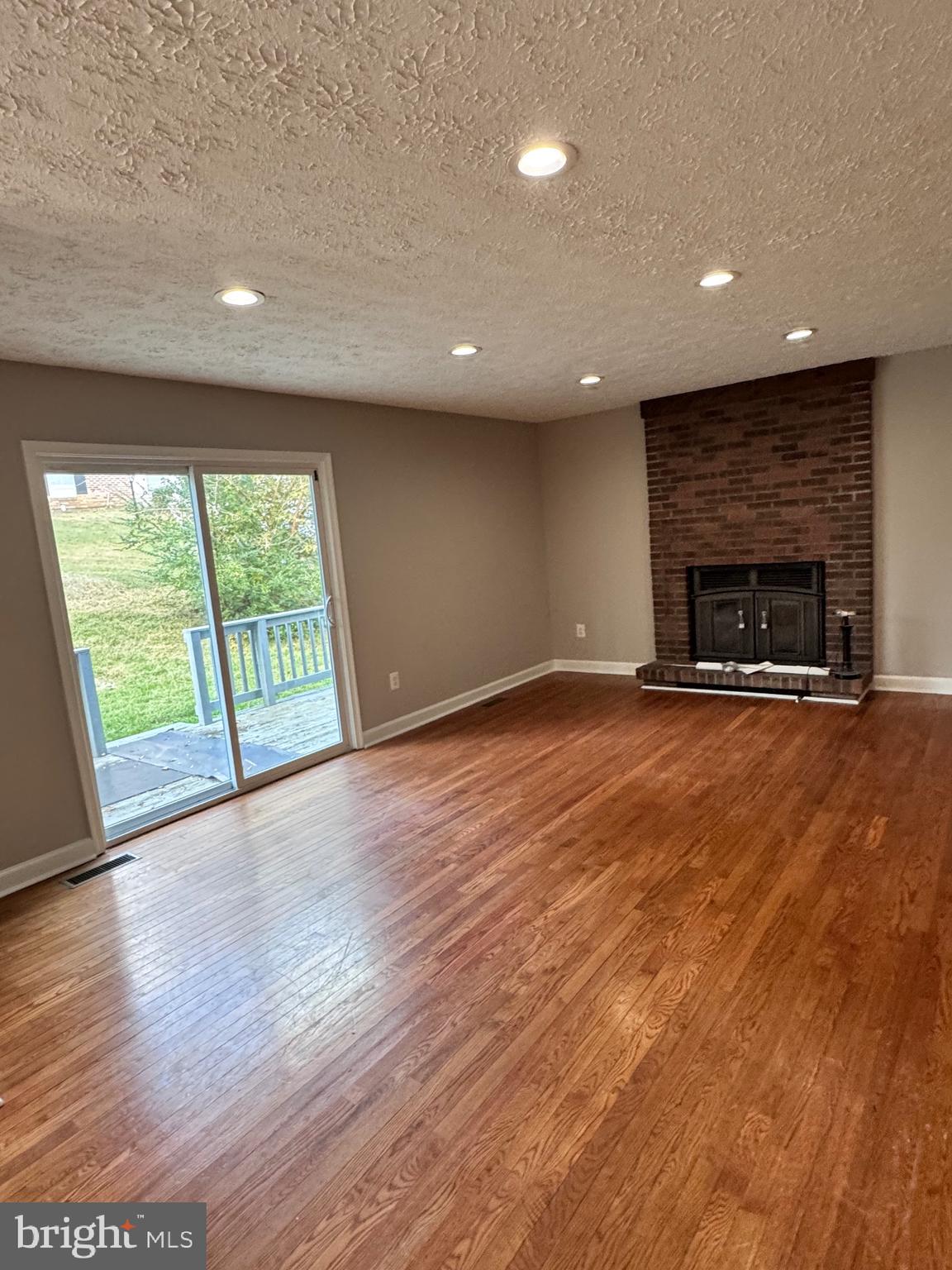 NEWBRIDGE - Residential Lease