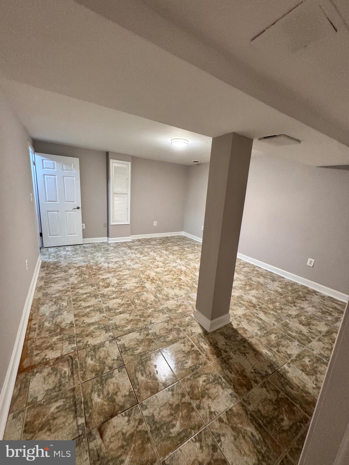 NEWBRIDGE - Residential Lease