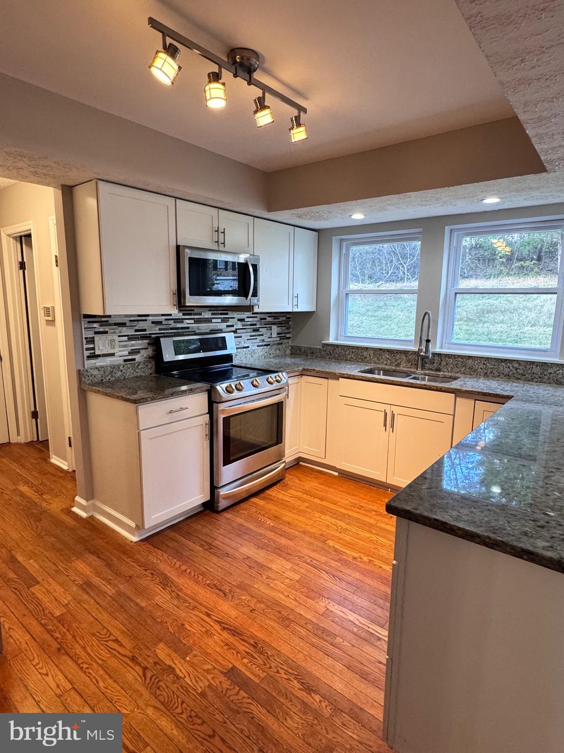 NEWBRIDGE - Residential Lease