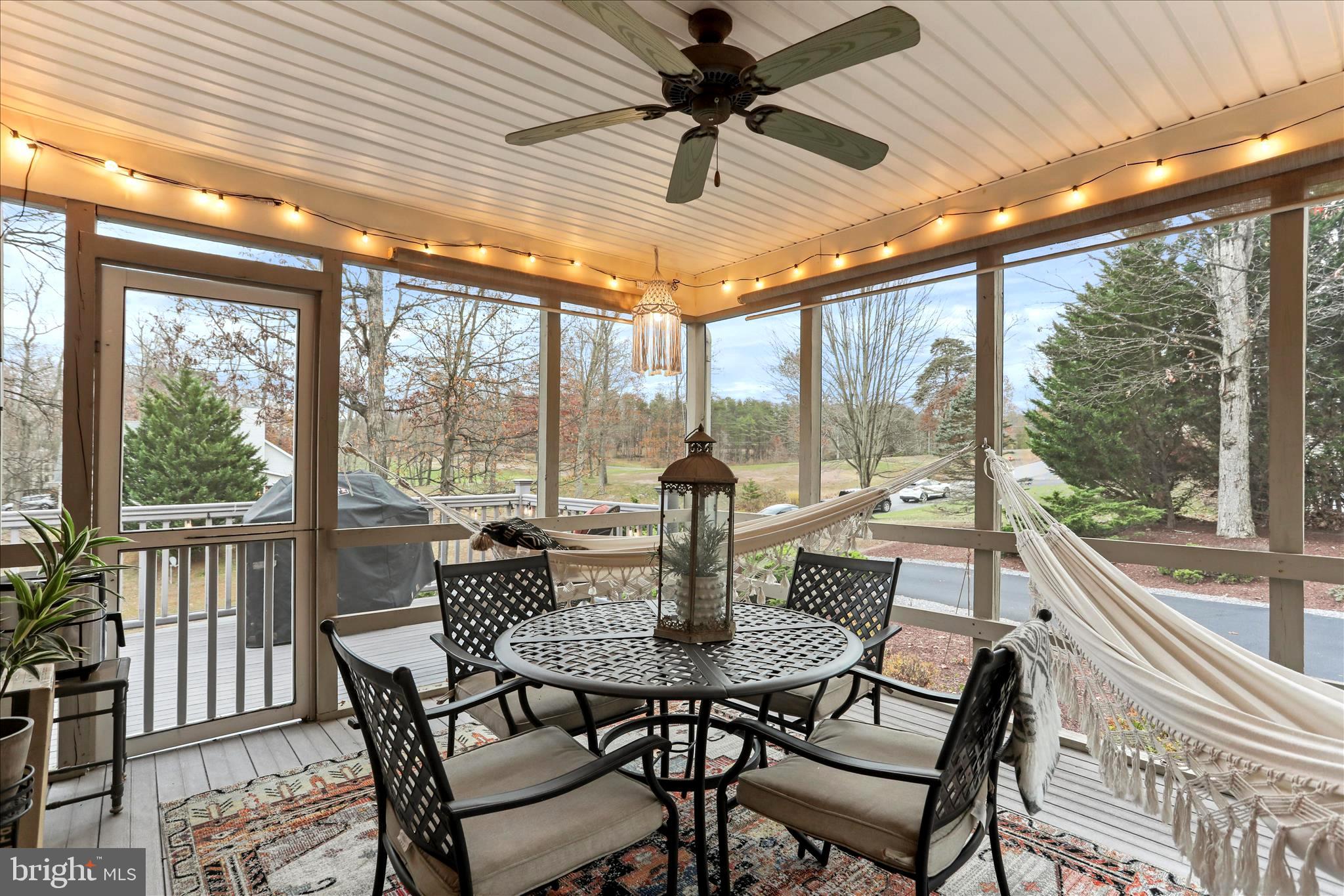 THE WOODS - Residential