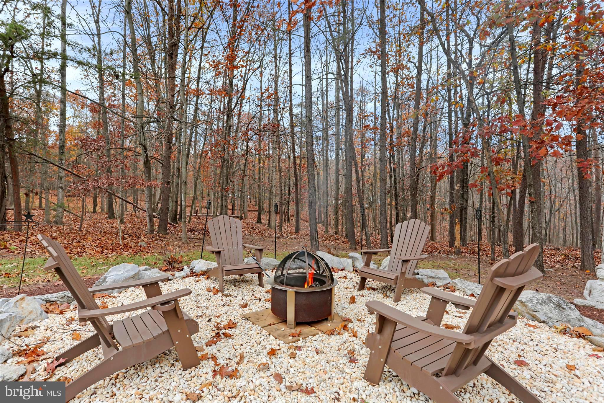 THE WOODS - Residential