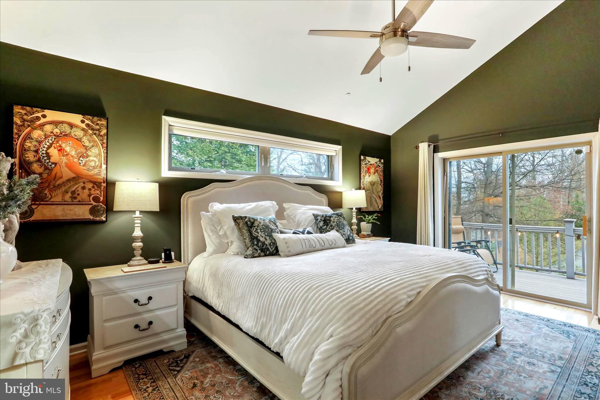 THE WOODS - Residential