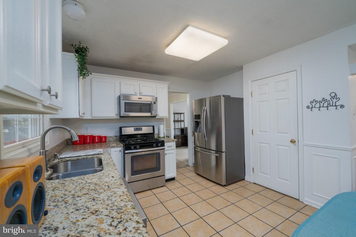 HINES ESTATES - Residential