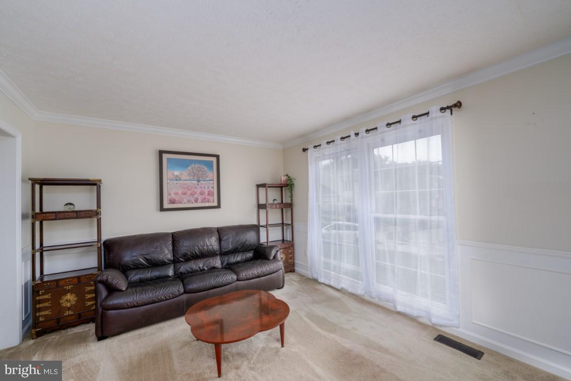 HINES ESTATES - Residential