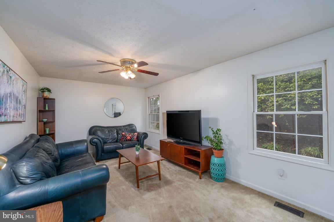 HINES ESTATES - Residential