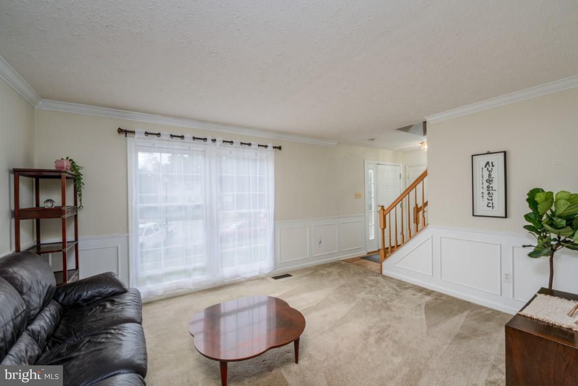 HINES ESTATES - Residential