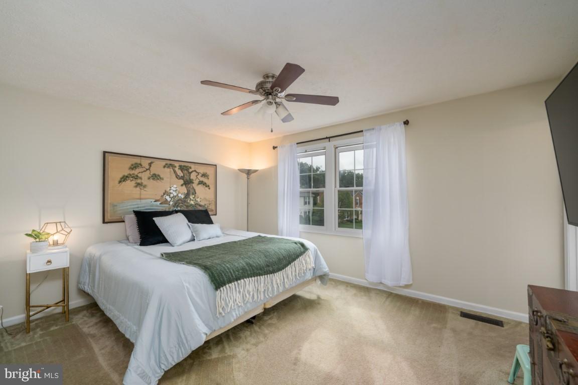 HINES ESTATES - Residential