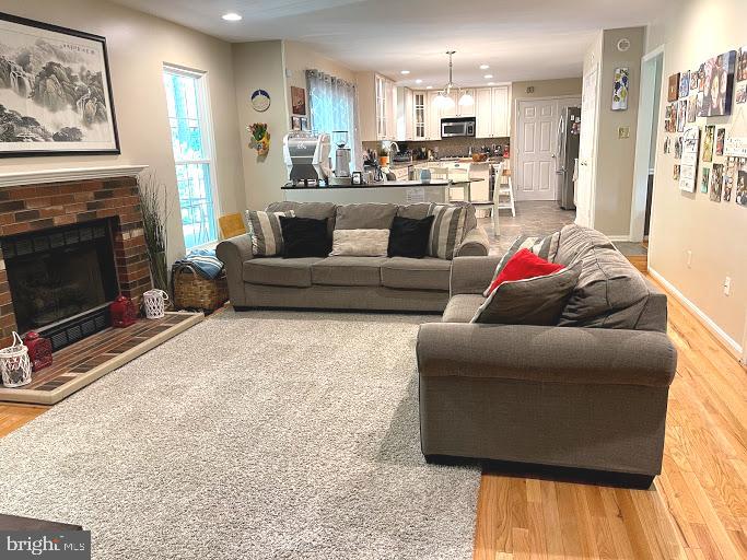 HIGHBRIDGE - Residential Lease