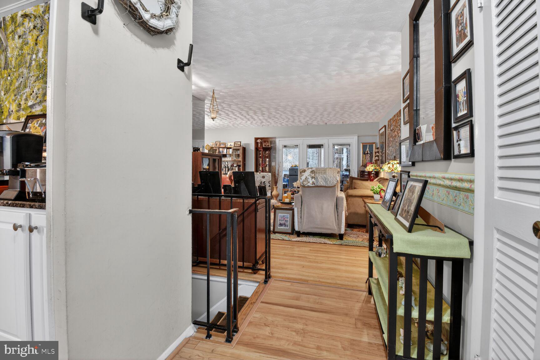 SCHROM HILLS - Residential