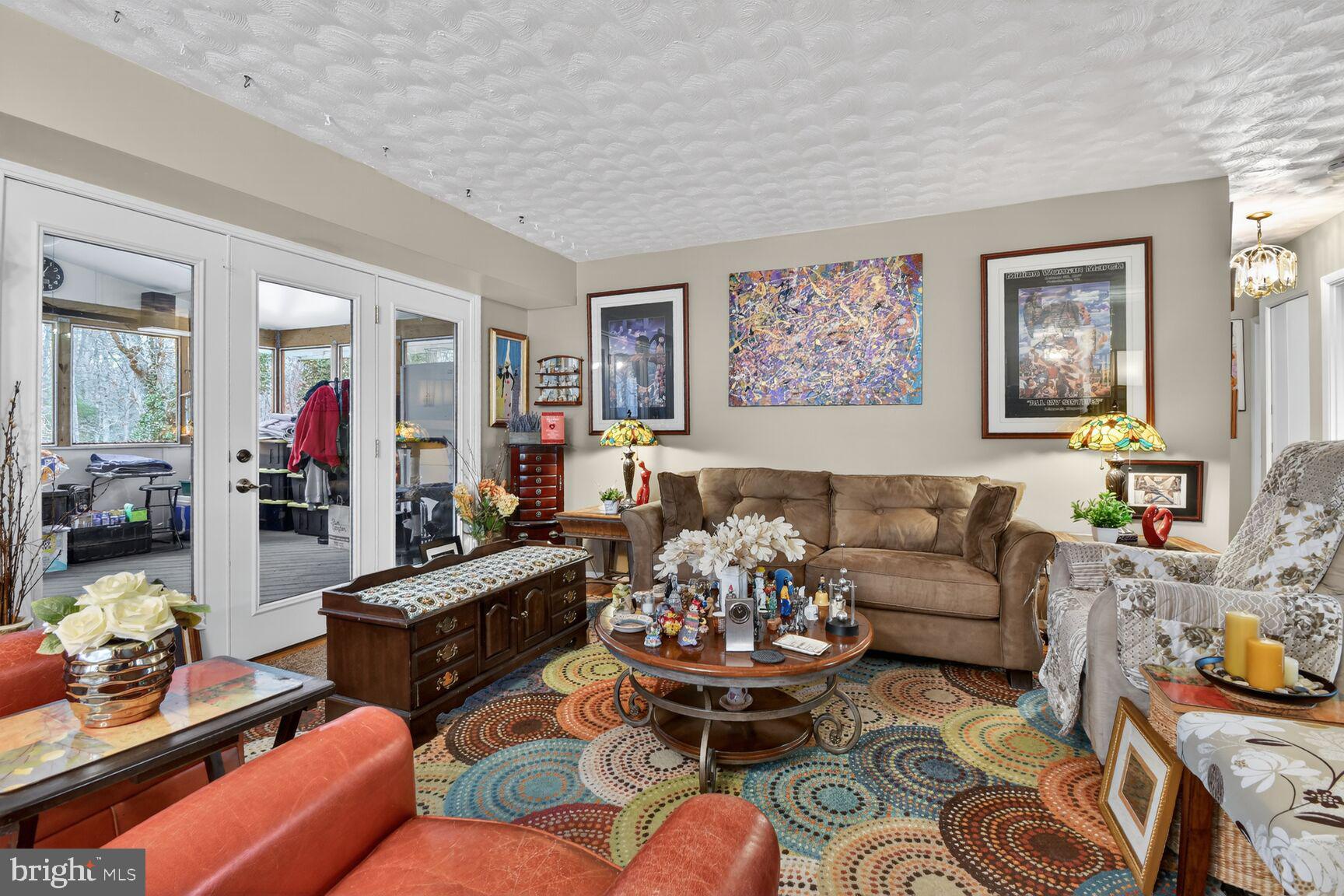 SCHROM HILLS - Residential