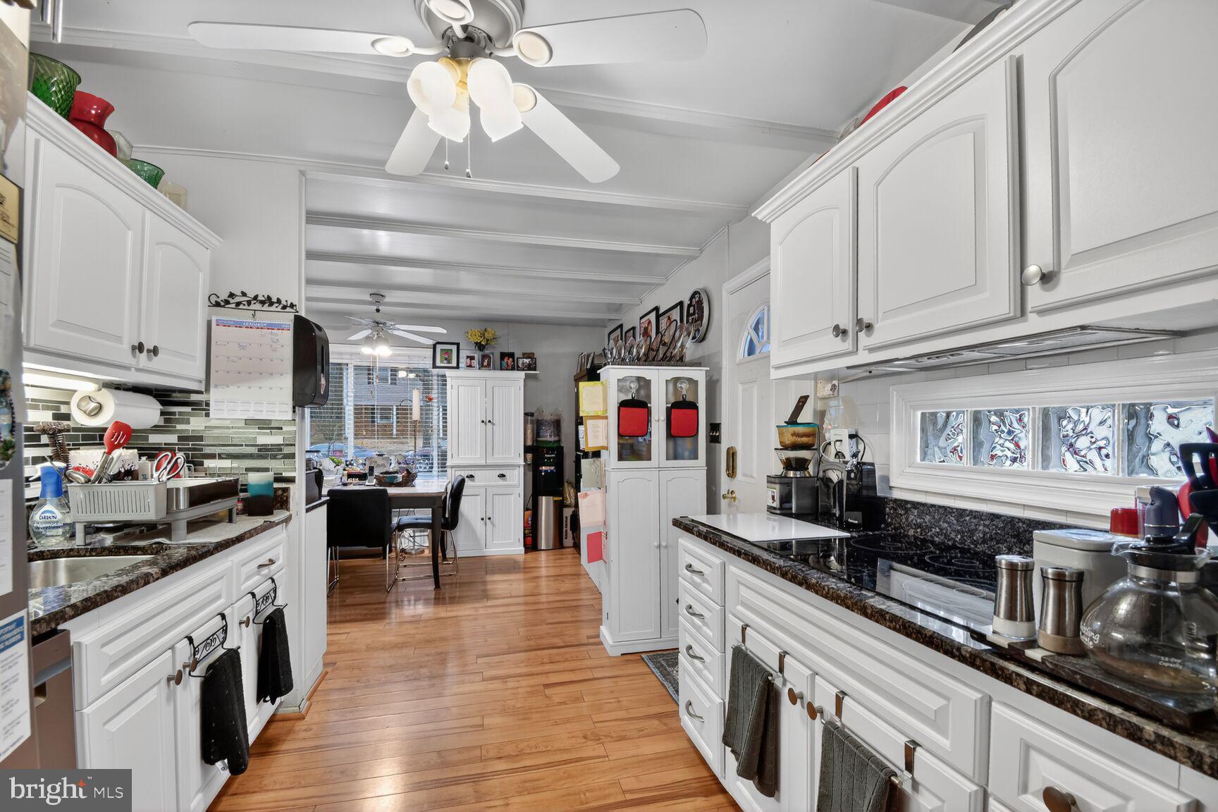 SCHROM HILLS - Residential