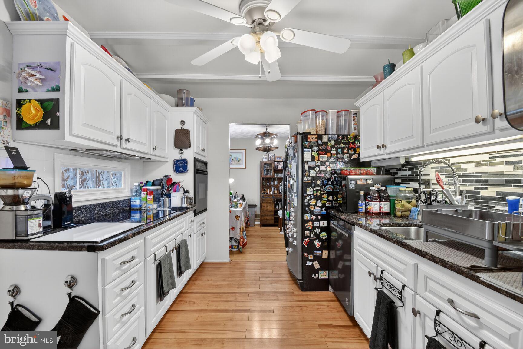 SCHROM HILLS - Residential