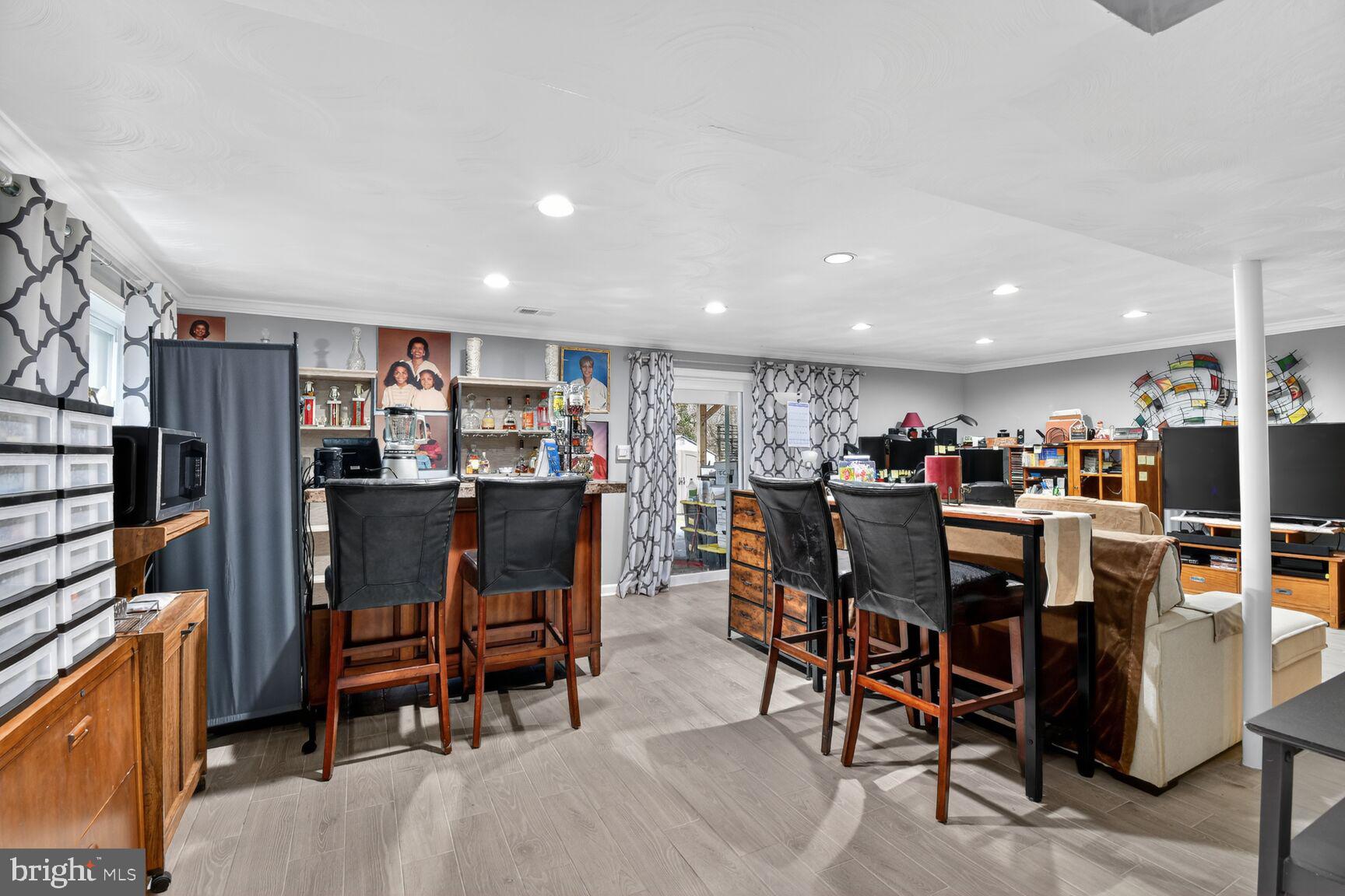 SCHROM HILLS - Residential