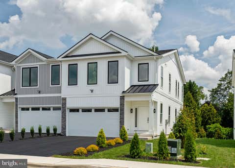 Townhouse For Sale - 677 Provident Rd<br/> SOUTHAMPTON, PA 18966