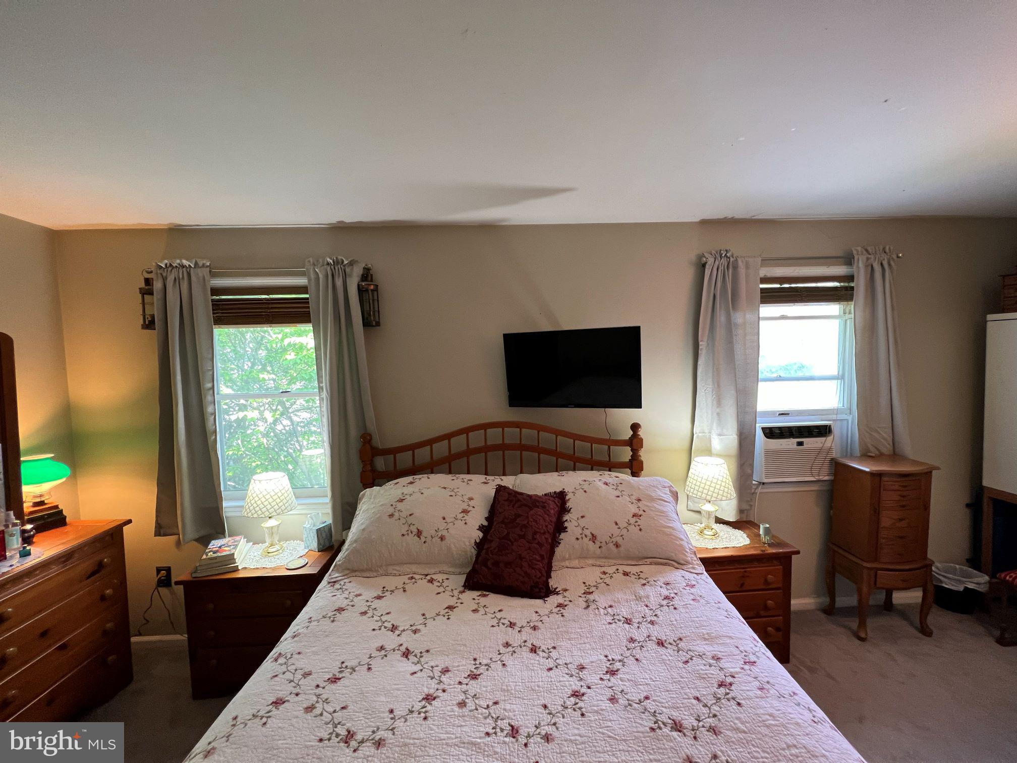 HEMPFIELD AREA - Residential