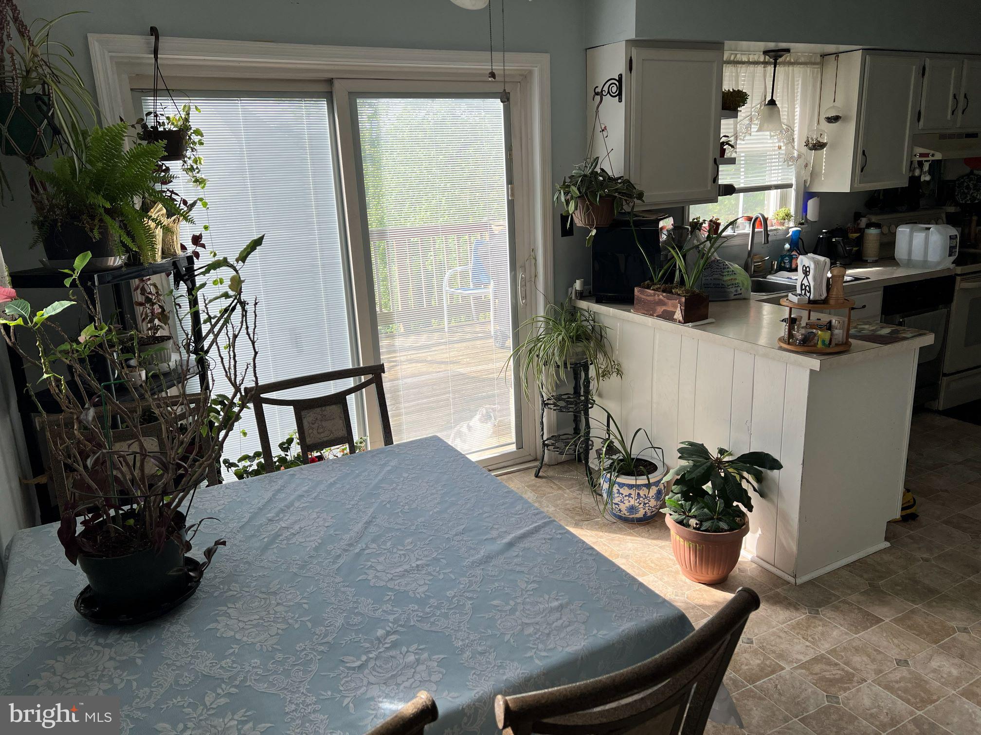 HEMPFIELD AREA - Residential