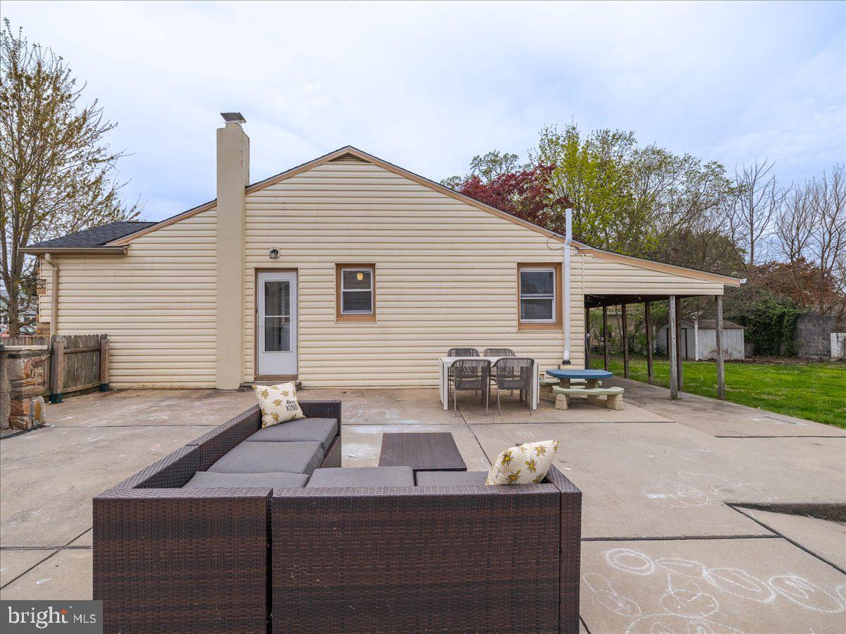 ROSLYN - Residential