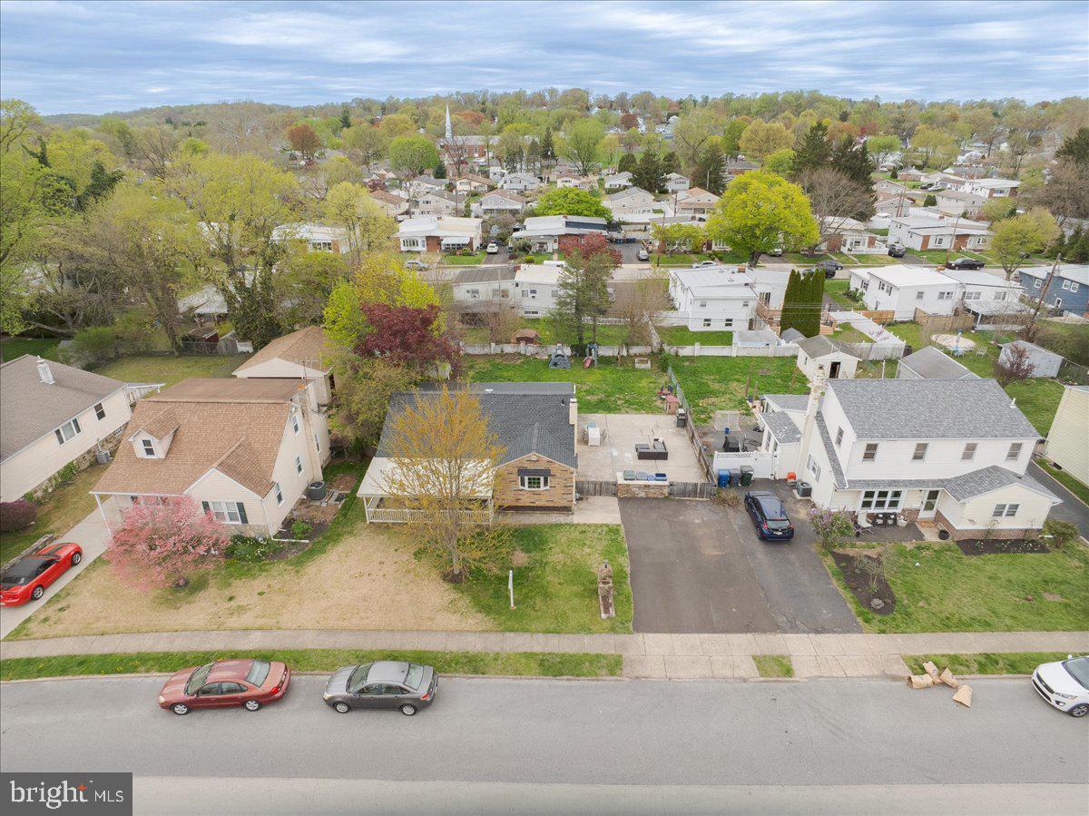 ROSLYN - Residential