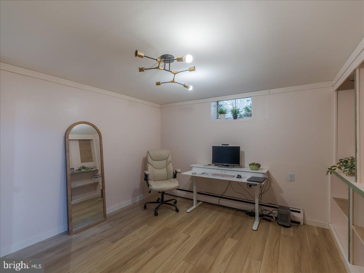 ROSLYN - Residential