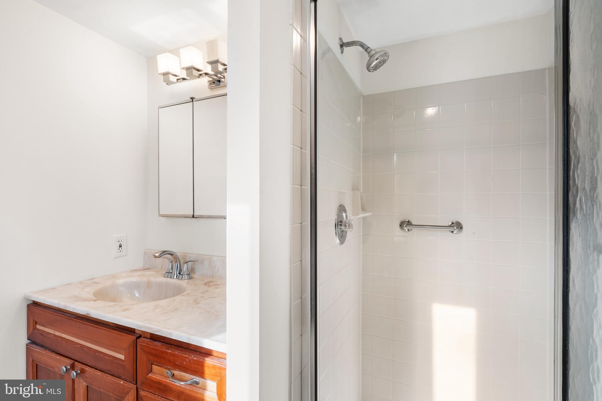 REGENCY - Residential