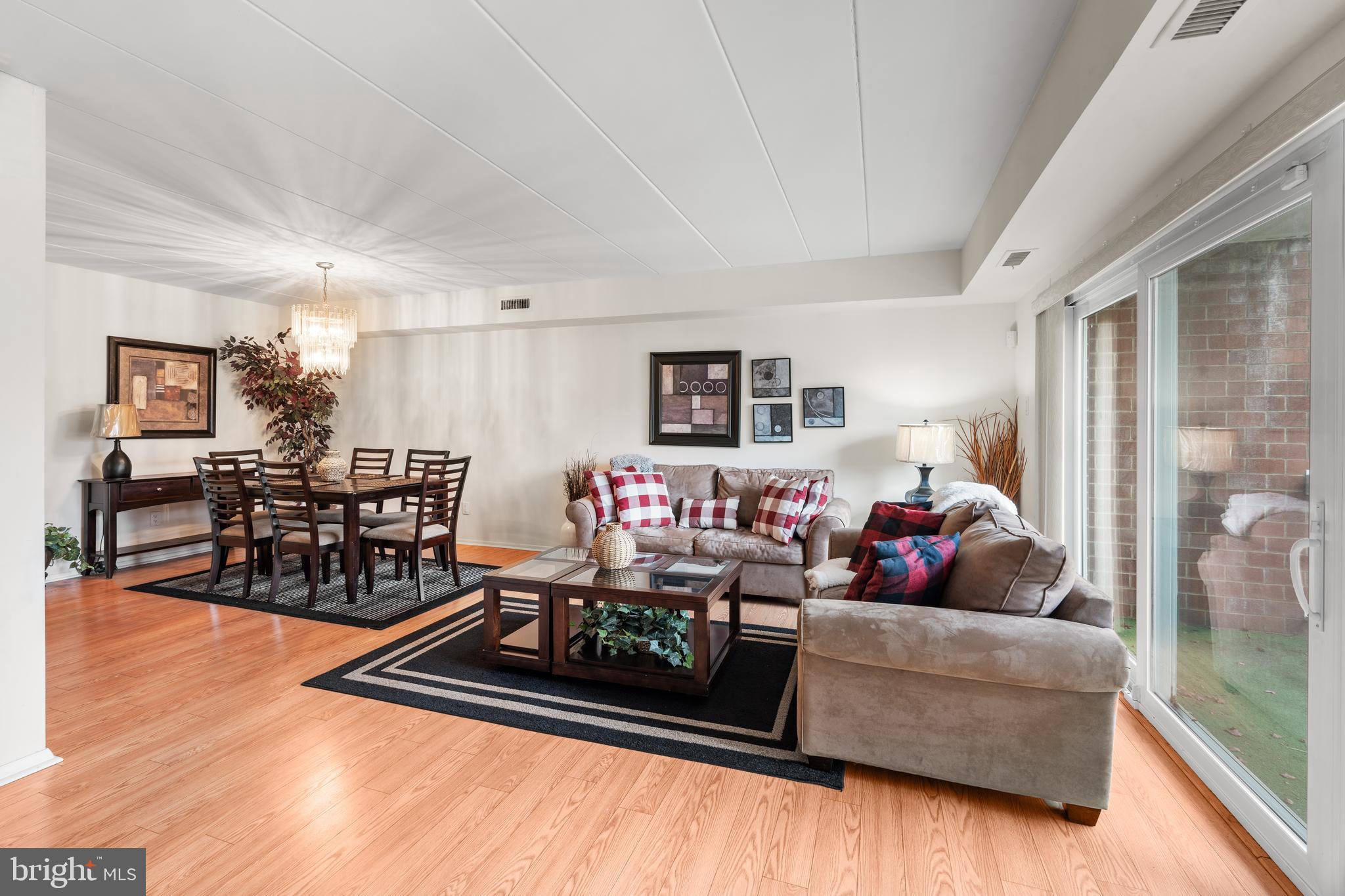 REGENCY - Residential