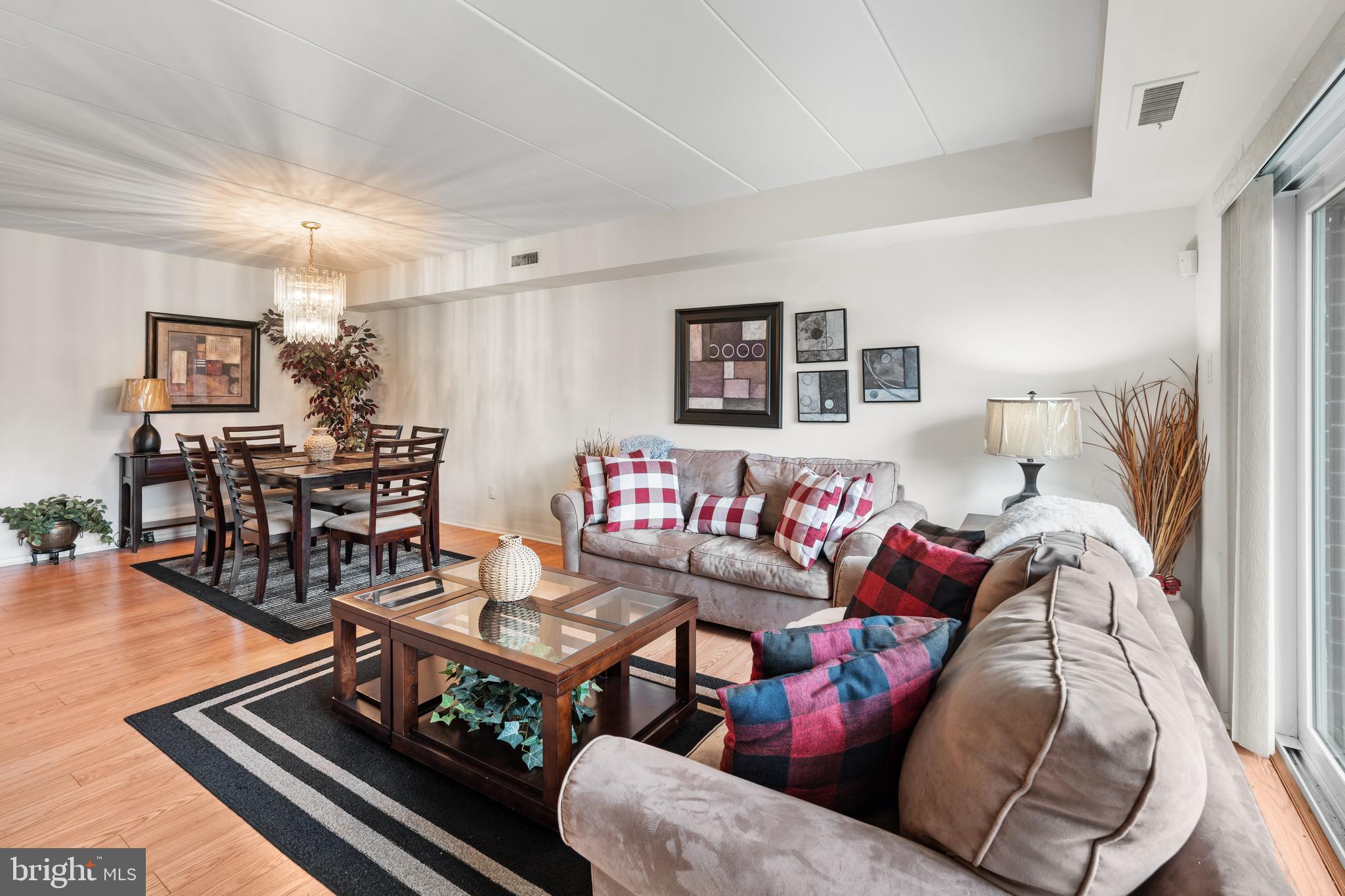 REGENCY - Residential