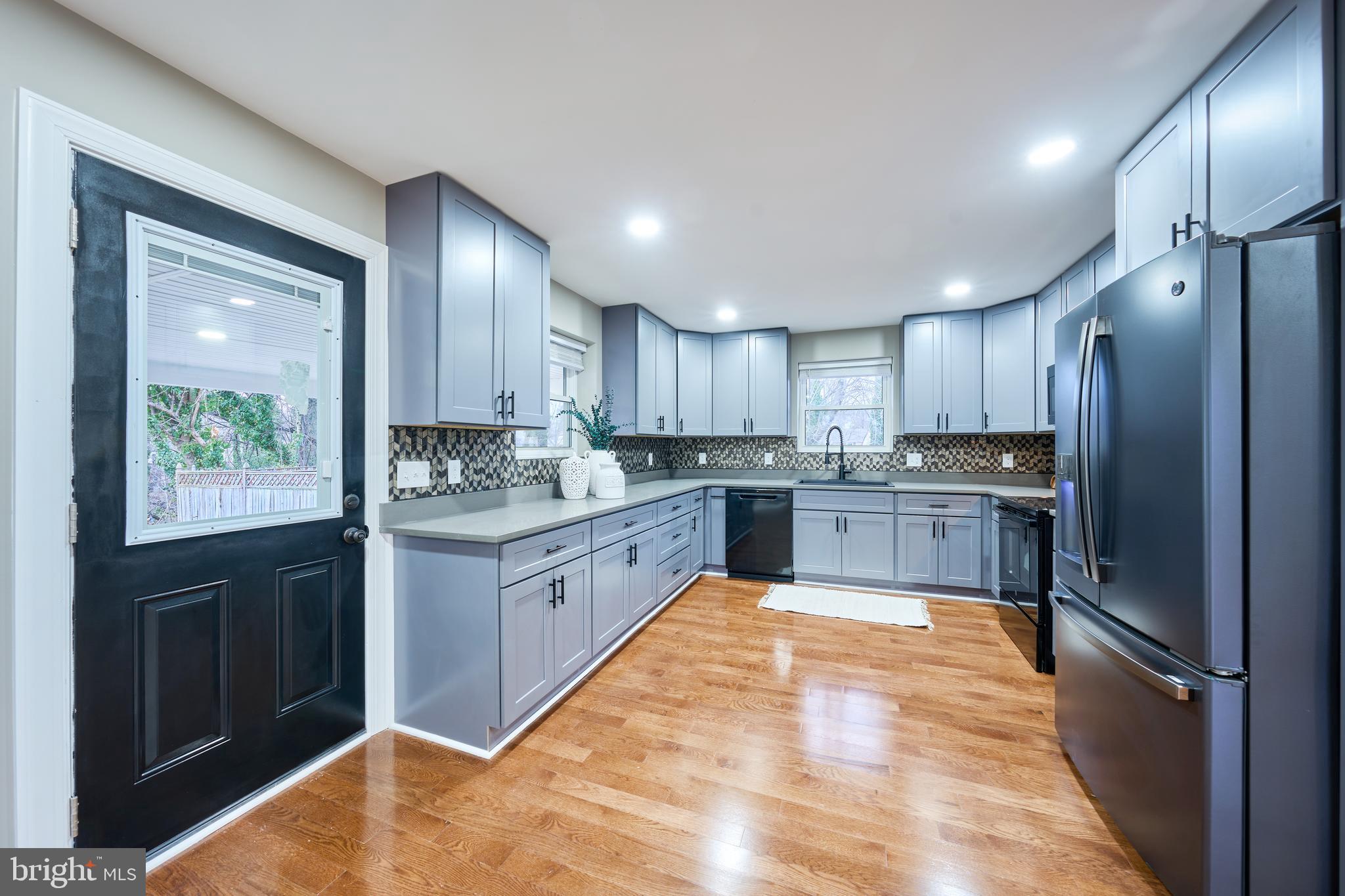 BROOKE-JANE MANOR - Residential