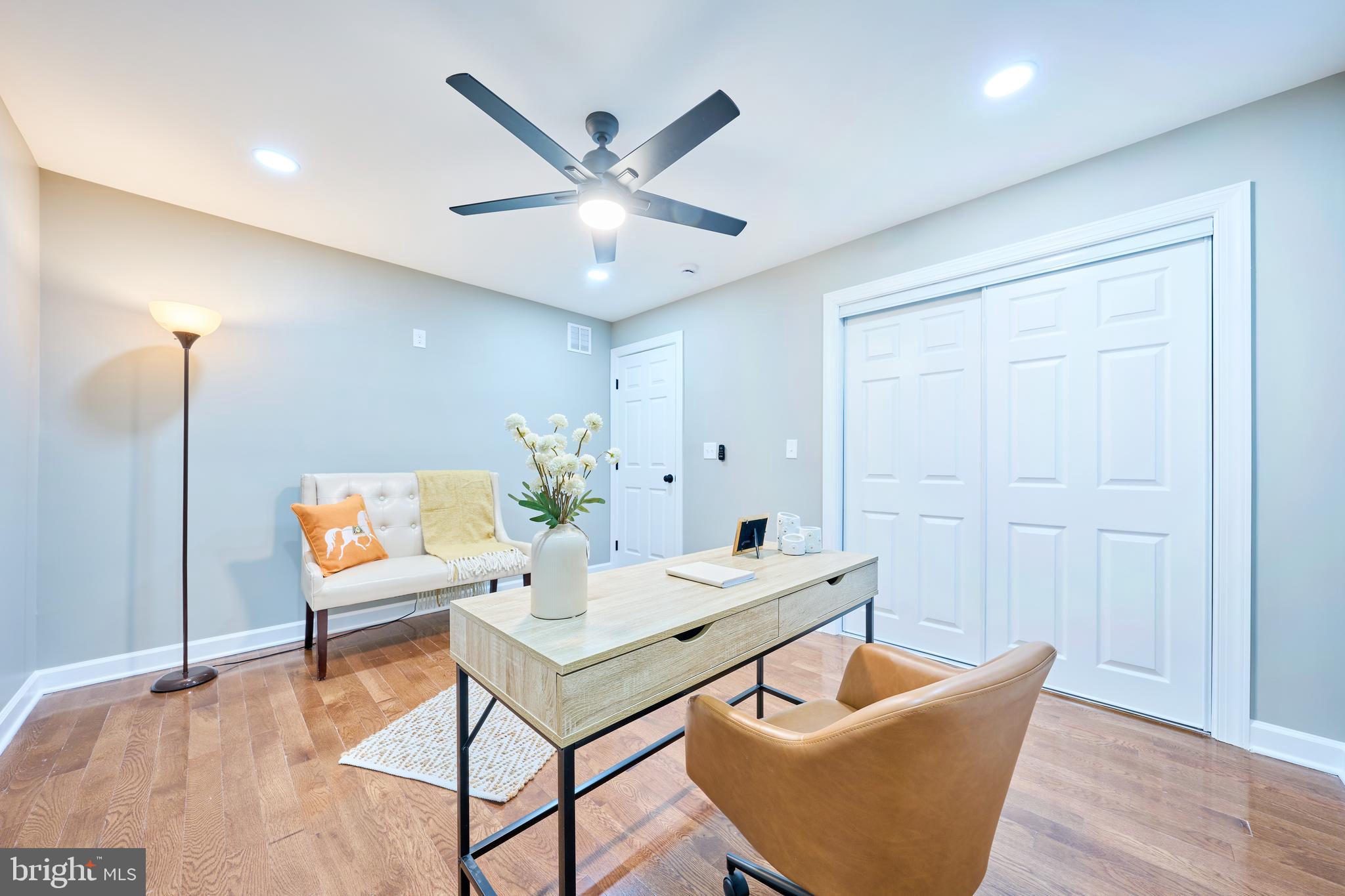 BROOKE-JANE MANOR - Residential