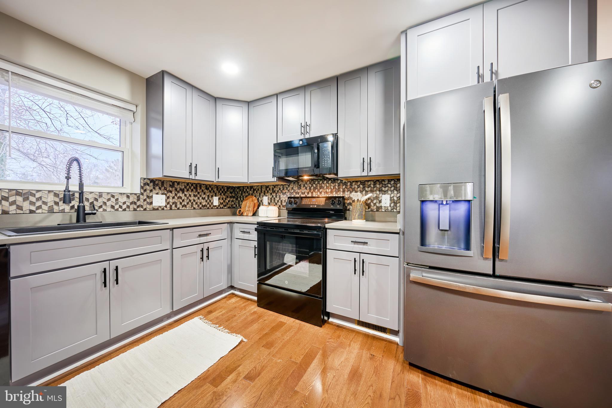 BROOKE-JANE MANOR - Residential