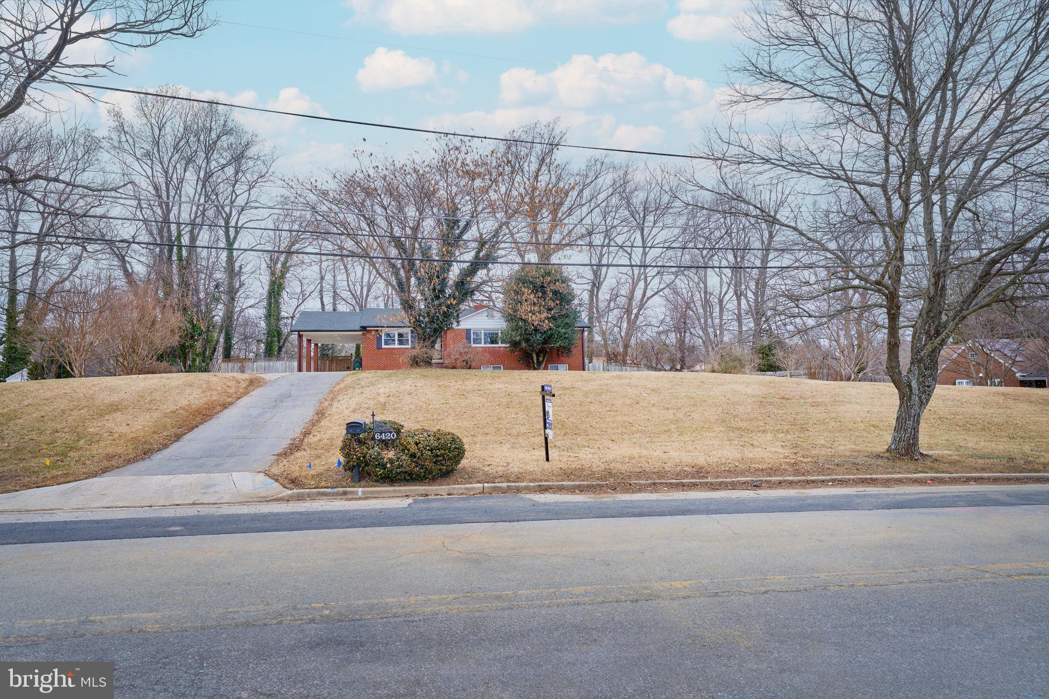BROOKE-JANE MANOR - Residential
