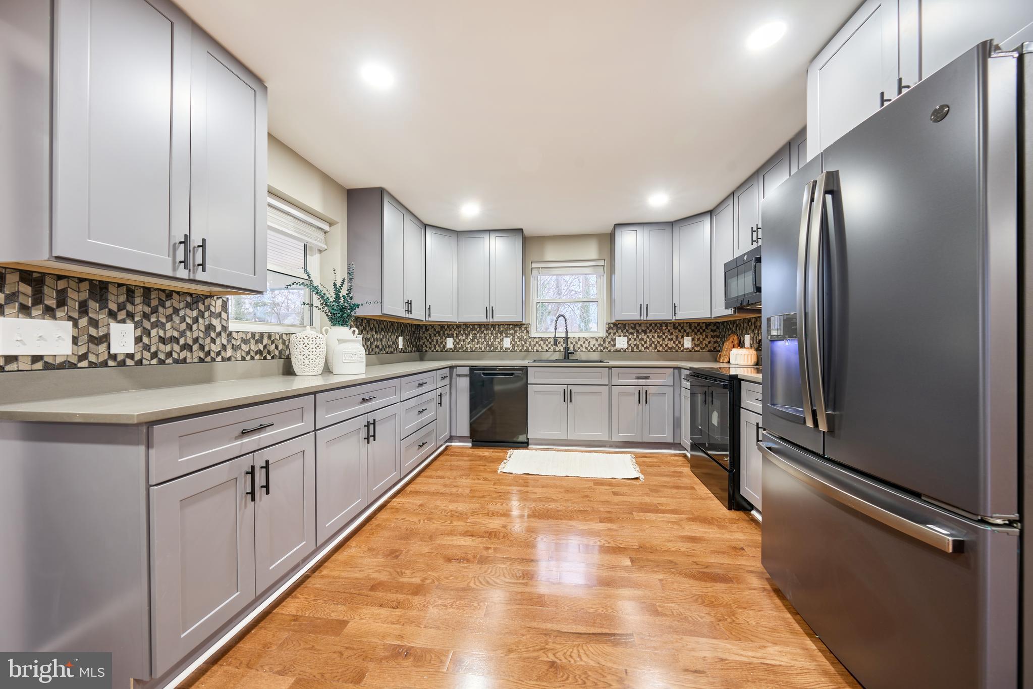 BROOKE-JANE MANOR - Residential